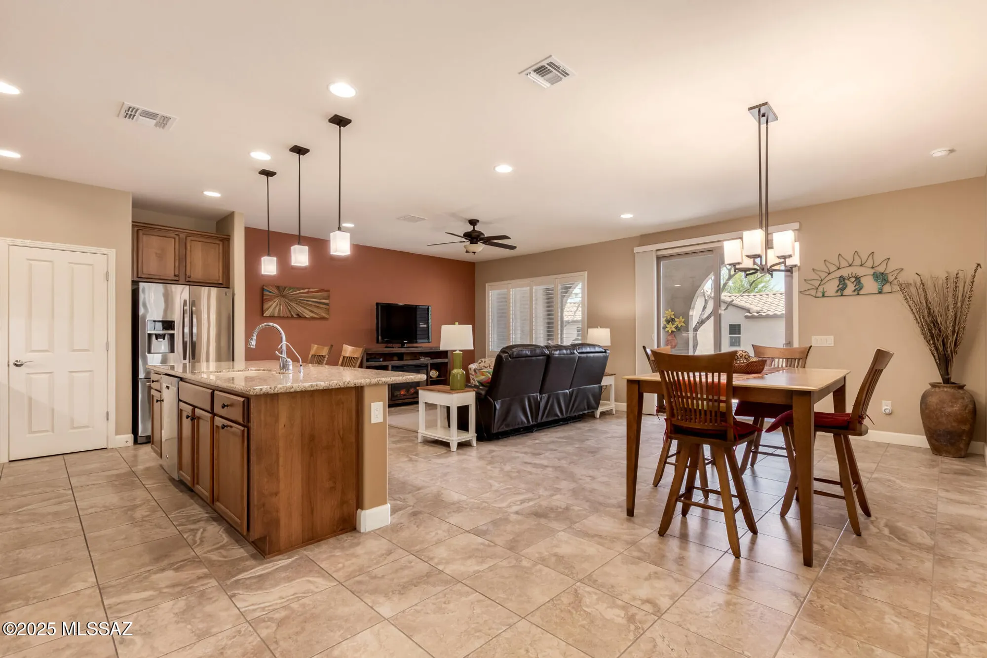 Property Slideshow image 17 of 39 | 838 n broken hills dr, Green Valley, AZ, 85614