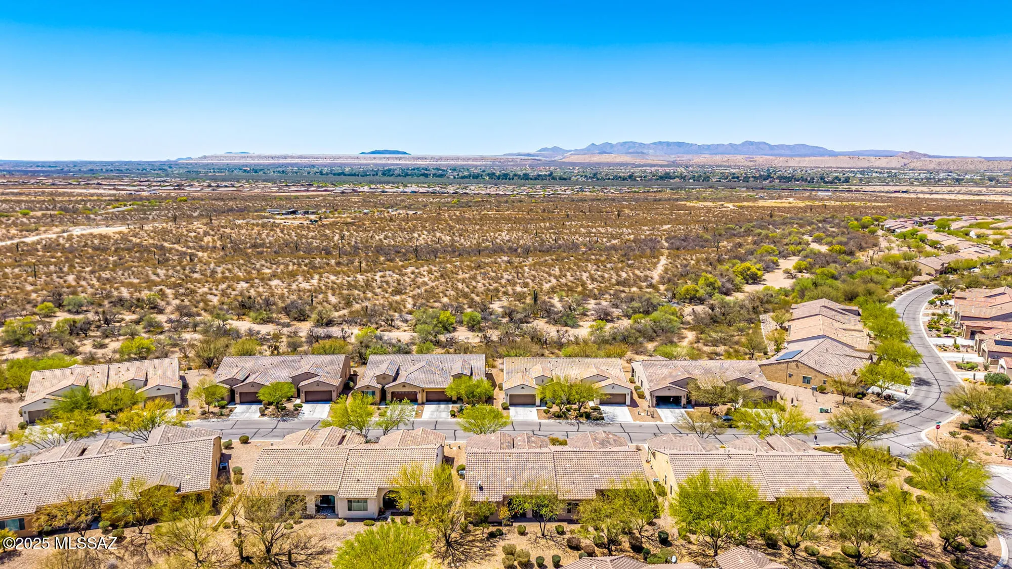 Property Slideshow image 34 of 39 | 838 n broken hills dr, Green Valley, AZ, 85614