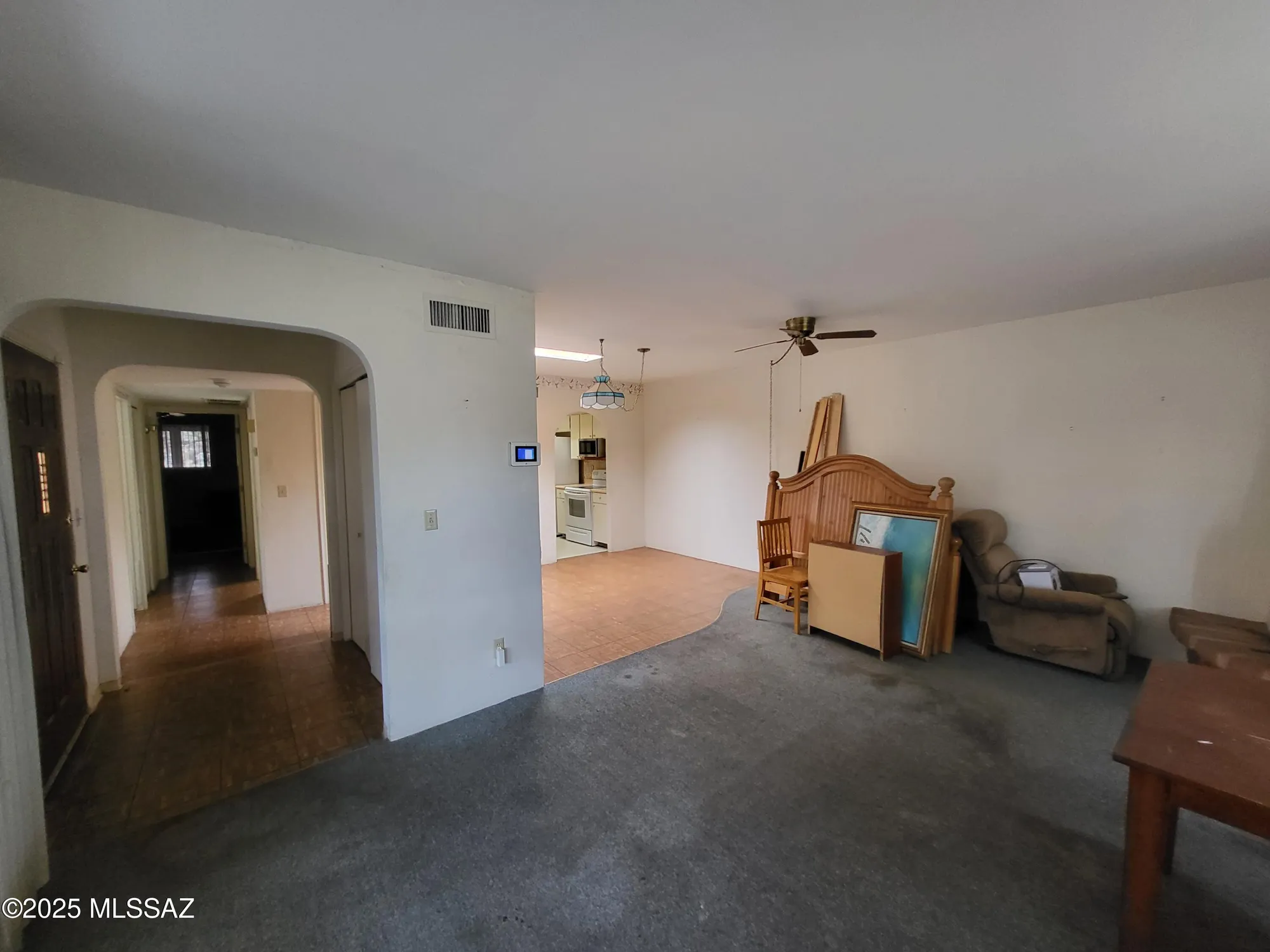 Property Slideshow image 6 of 25 | 237 n calle del diablo, Green Valley, AZ, 85614
