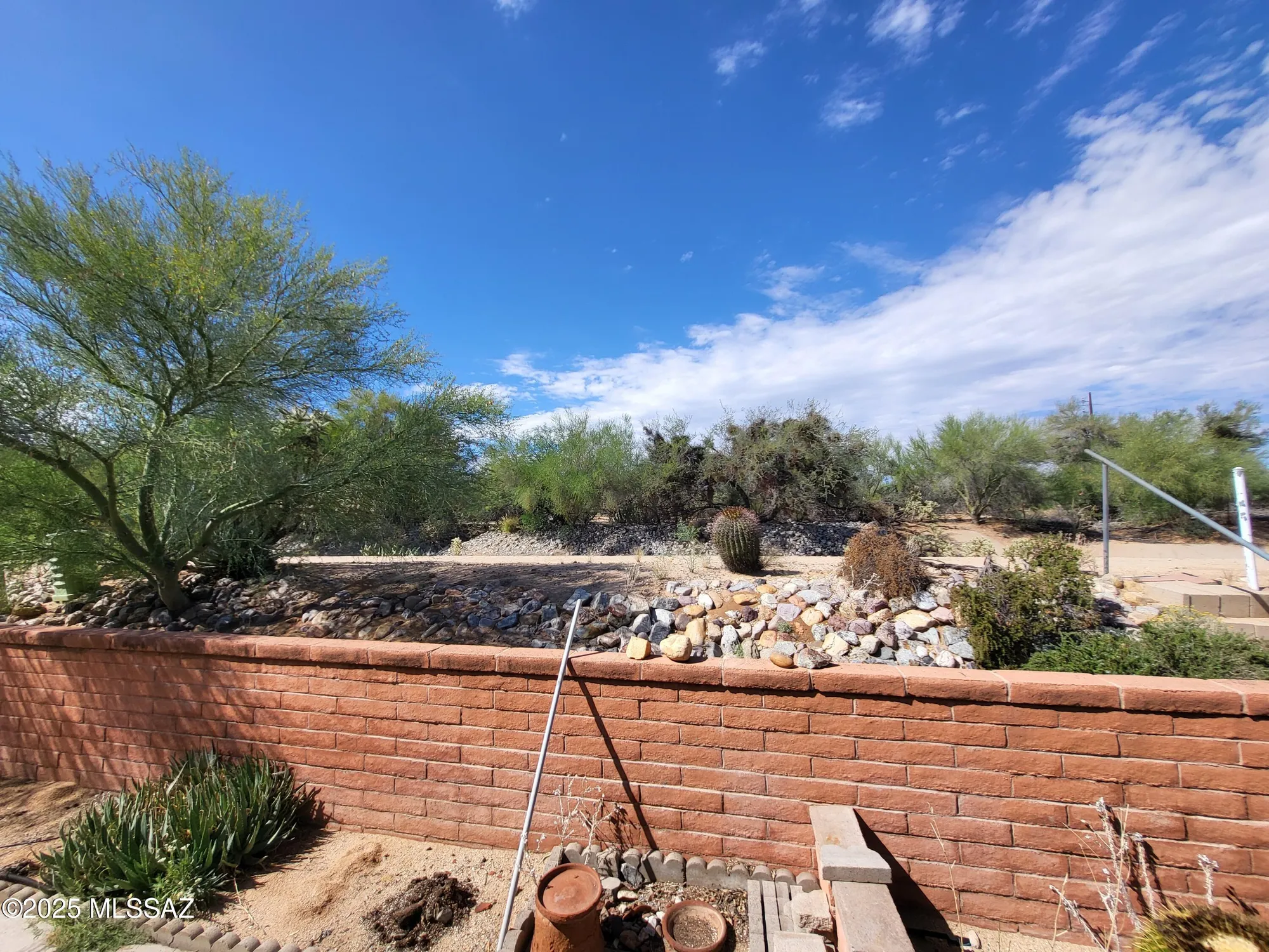 Property Slideshow image 24 of 25 | 237 n calle del diablo, Green Valley, AZ, 85614