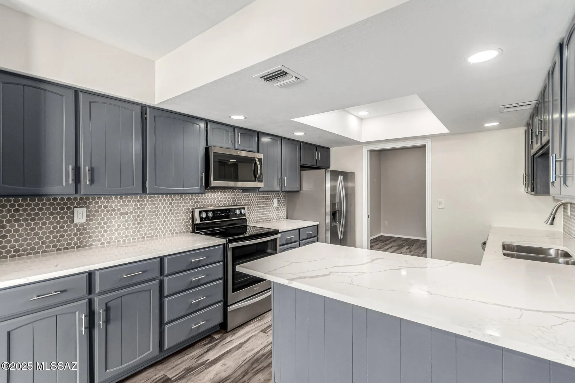 Property Slideshow image 8 of 35 | 230 e paseo de golf, Green Valley, AZ, 85614