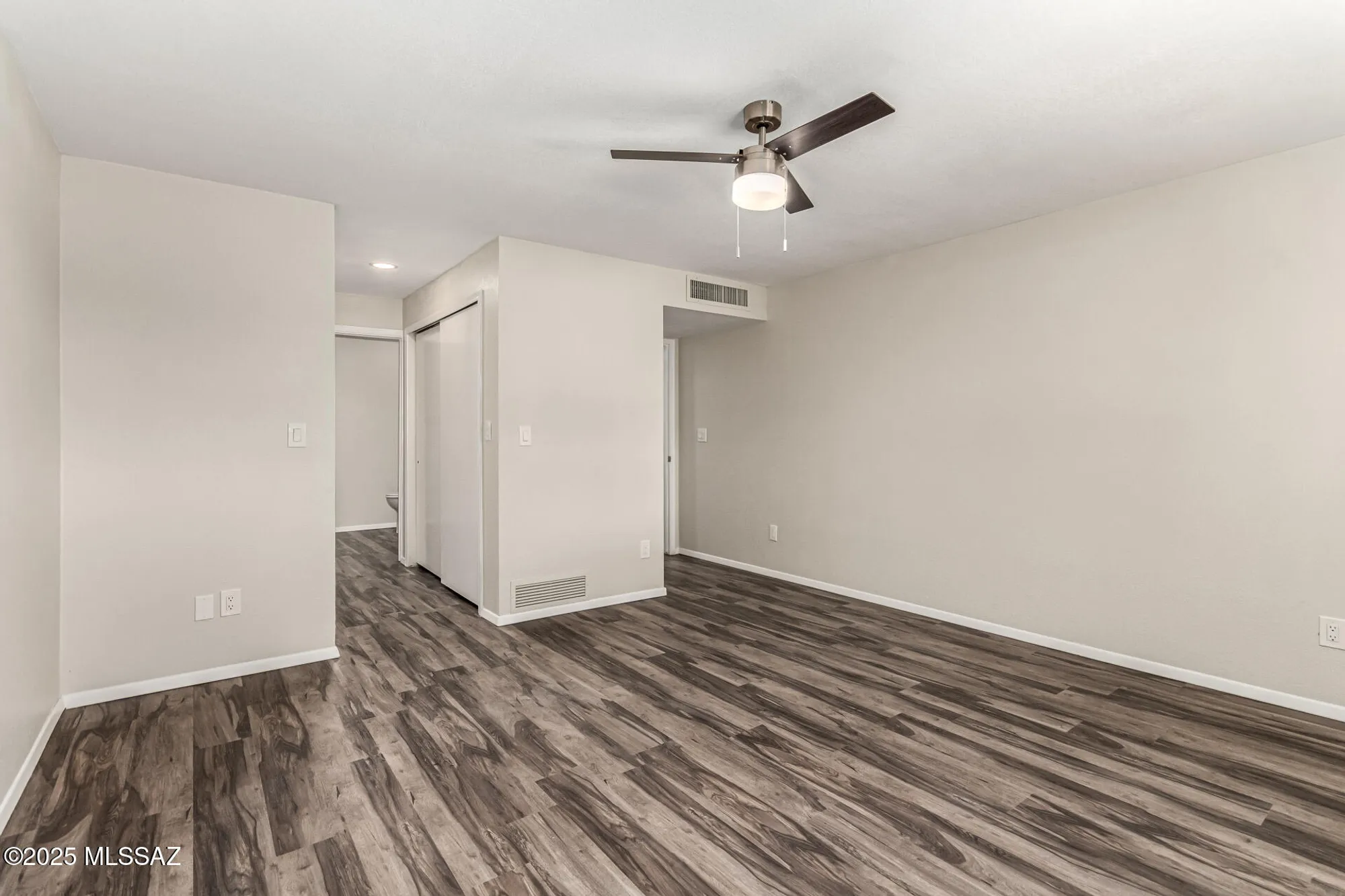 Property Slideshow image 20 of 35 | 230 e paseo de golf, Green Valley, AZ, 85614