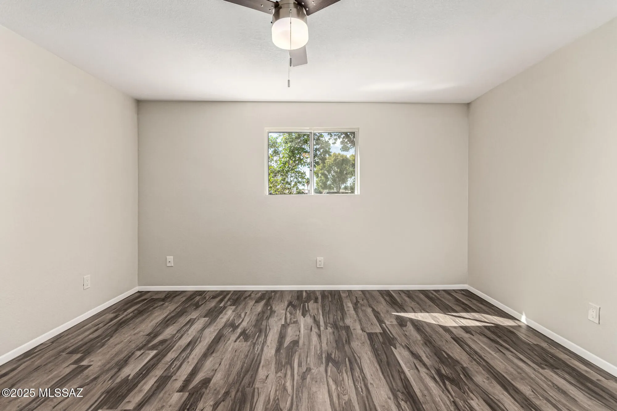 Property Slideshow image 18 of 35 | 230 e paseo de golf, Green Valley, AZ, 85614
