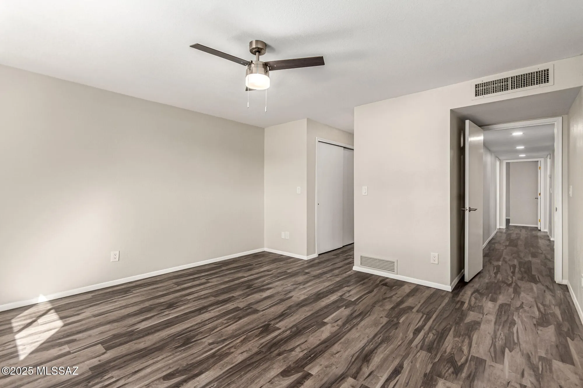 Property Slideshow image 19 of 35 | 230 e paseo de golf, Green Valley, AZ, 85614