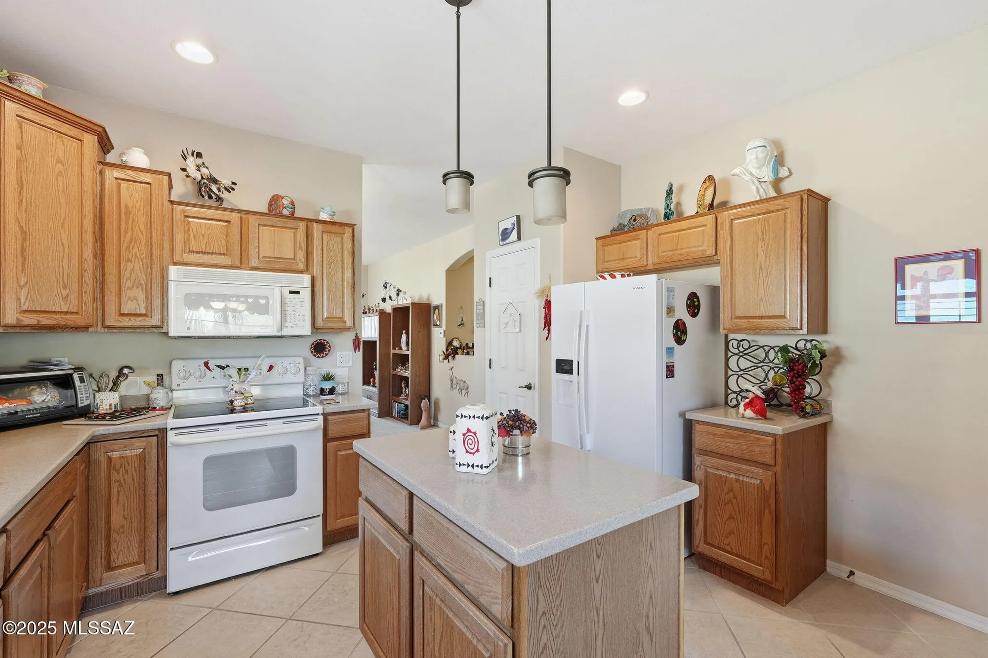 Property Slideshow image 15 of 44 | 209 w calle media luz, Sahuarita, AZ, 85629