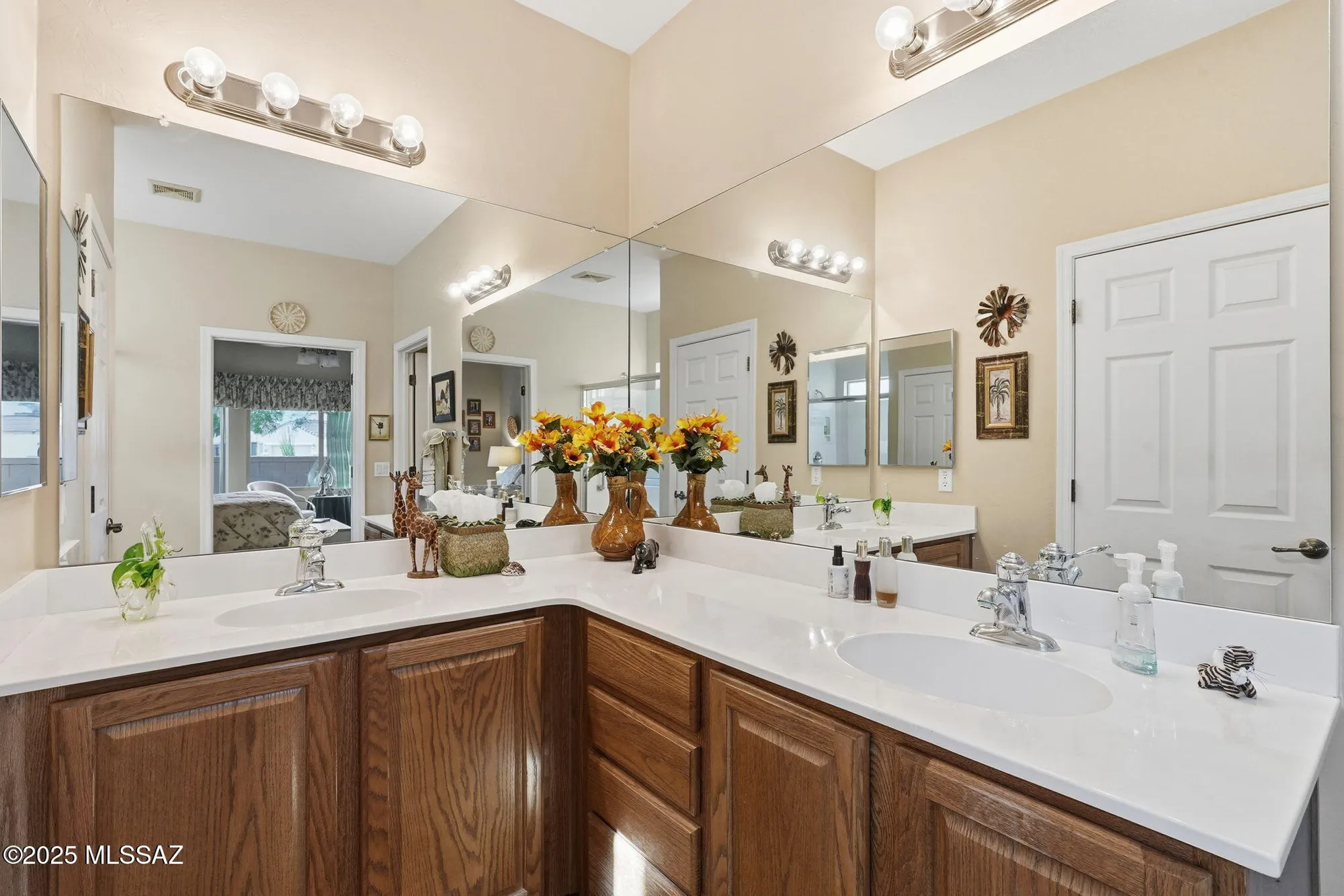 Property Slideshow image 26 of 44 | 209 w calle media luz, Sahuarita, AZ, 85629