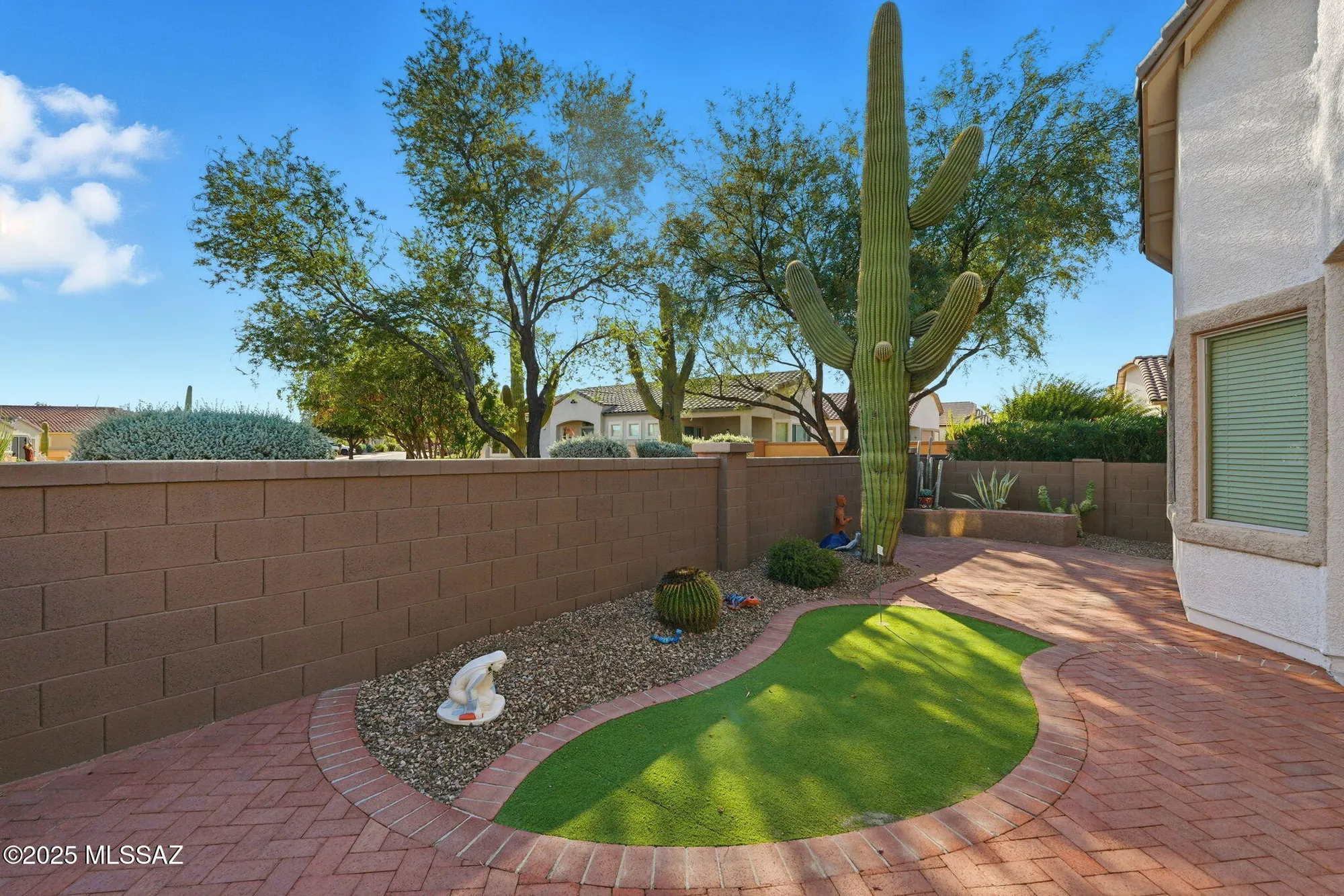 Property Slideshow image 38 of 44 | 209 w calle media luz, Sahuarita, AZ, 85629