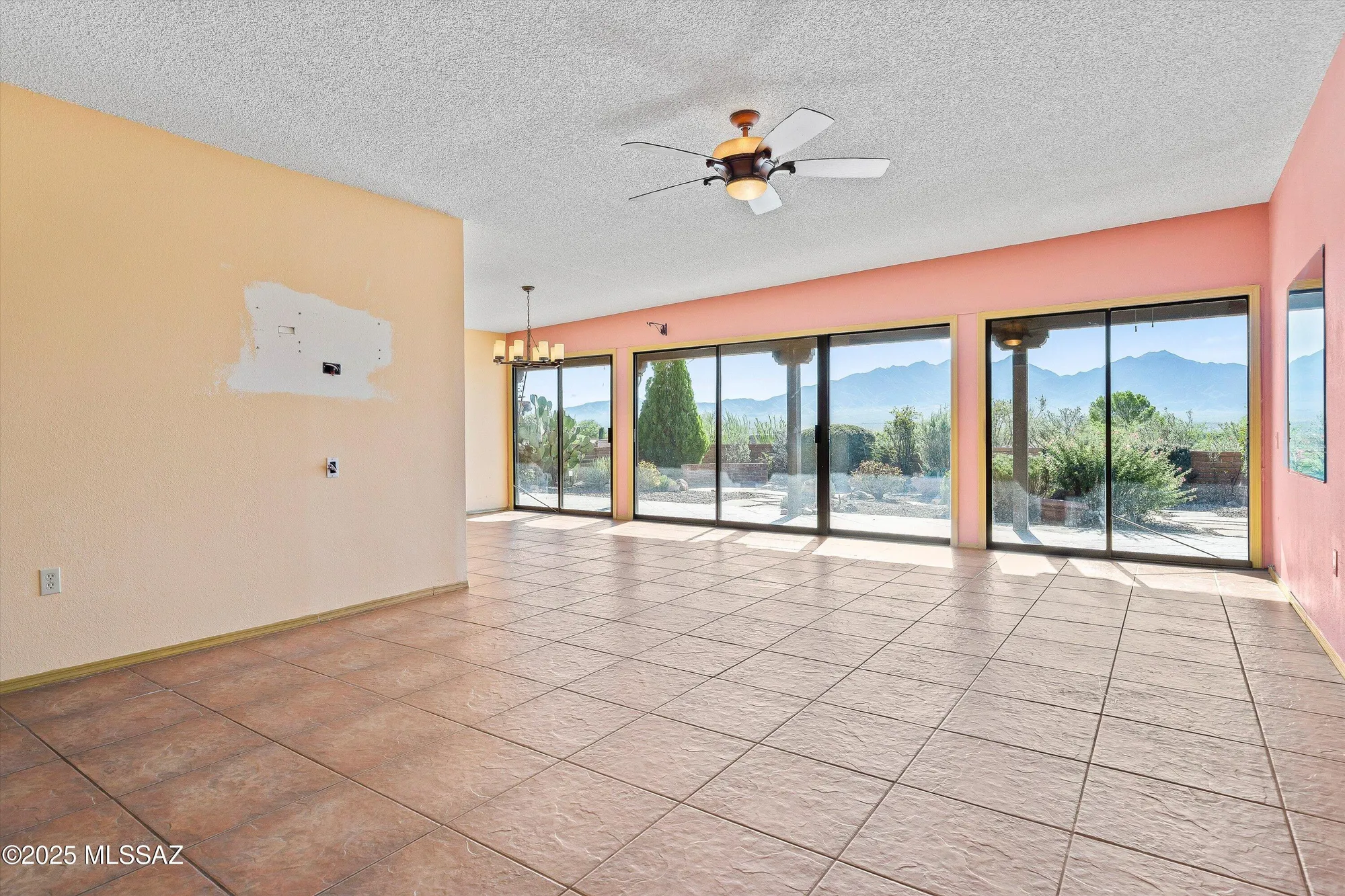 Property Slideshow image 9 of 40 | 3363 s calle del albano, Green Valley, AZ, 85622