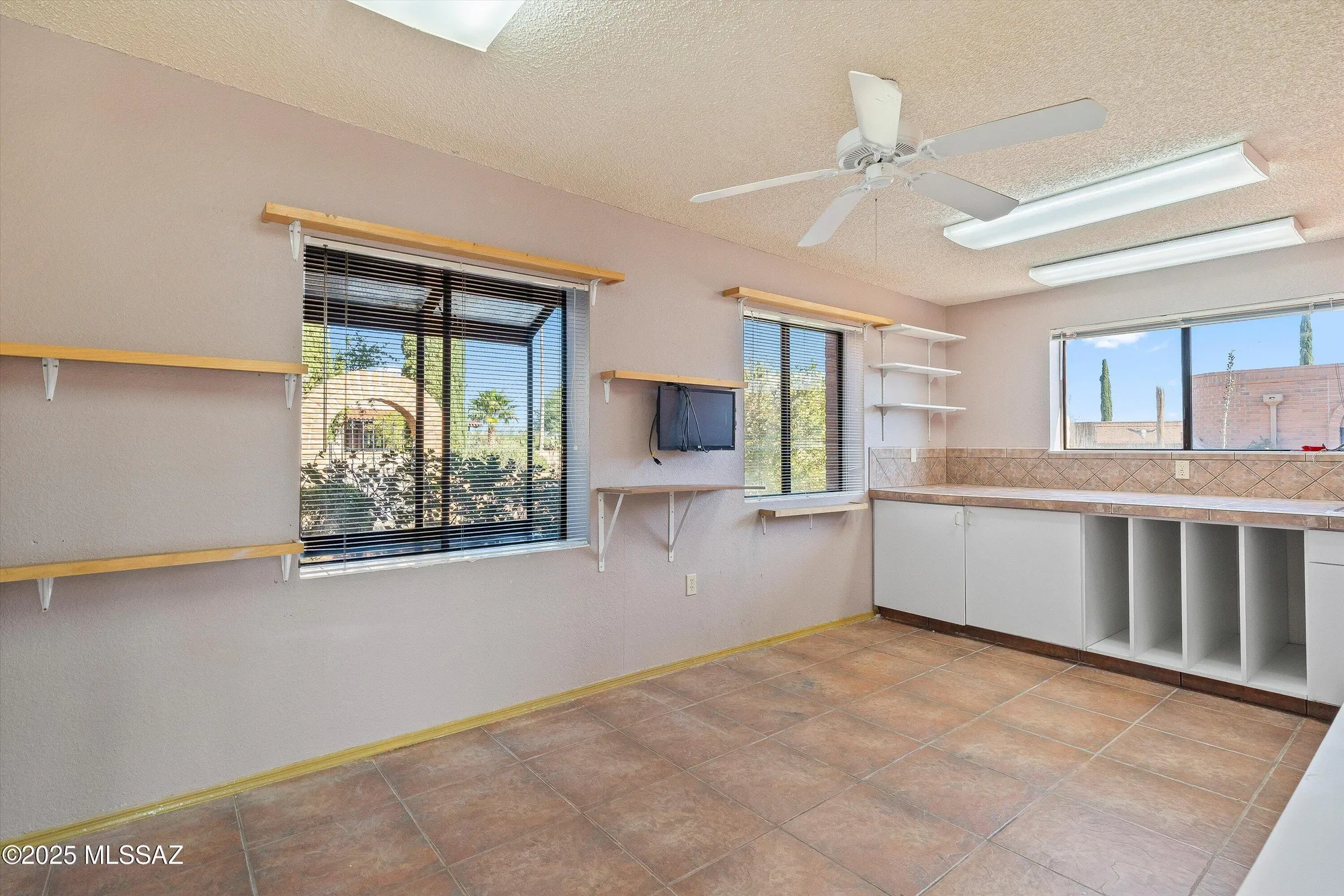 Property Slideshow image 21 of 40 | 3363 s calle del albano, Green Valley, AZ, 85622