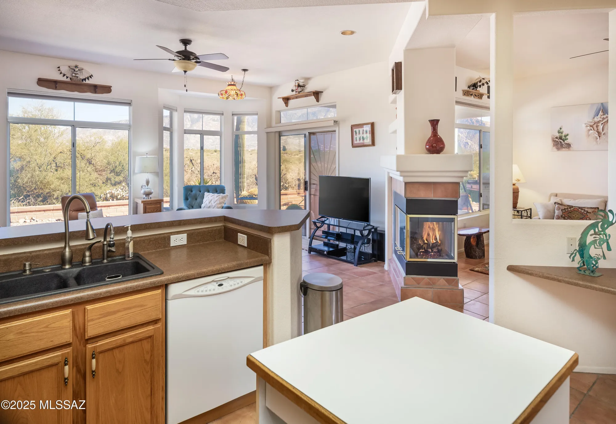 Property Slideshow image 14 of 42 | 14230 n lobelia way, Oro Valley, AZ, 85755