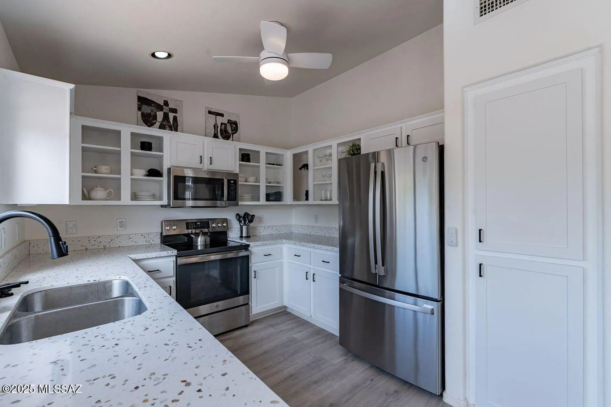 Property Slideshow image 6 of 34 | 36526 s wind crest dr, Tucson, AZ, 85739