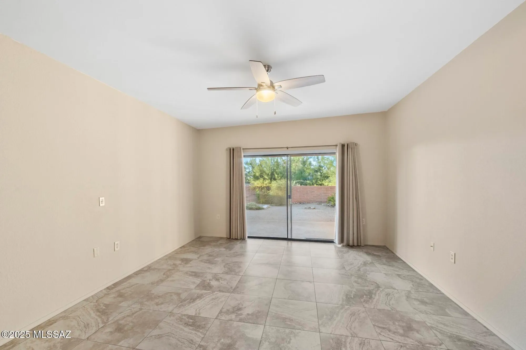 Property Slideshow image 19 of 32 | 1885 w hickory hollow ln, Tucson, AZ, 85704