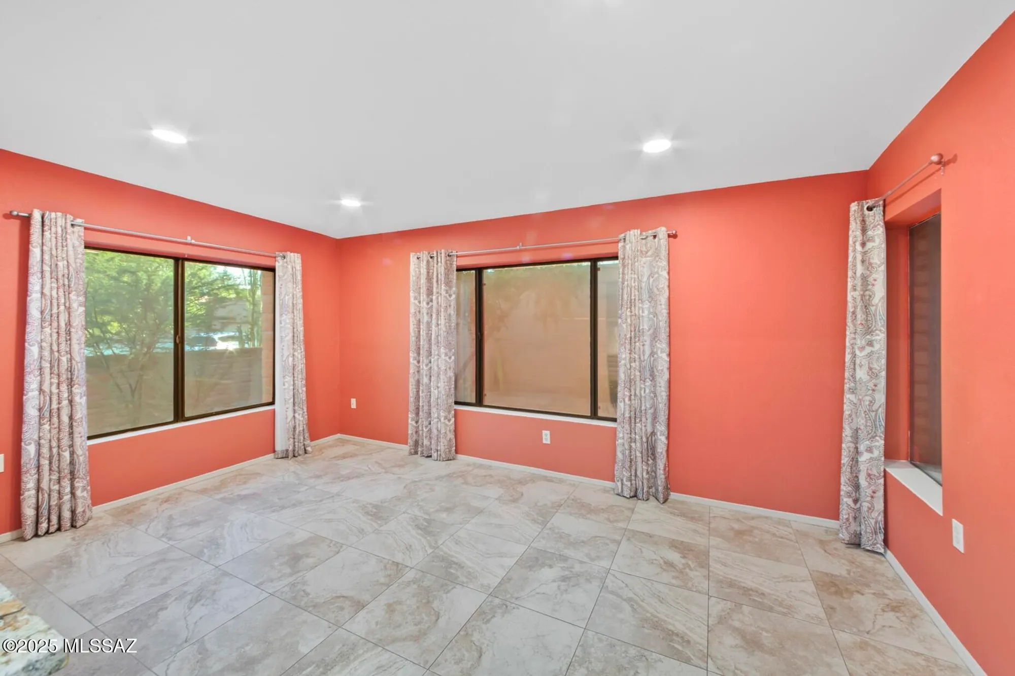 Property Slideshow image 10 of 32 | 1885 w hickory hollow ln, Tucson, AZ, 85704