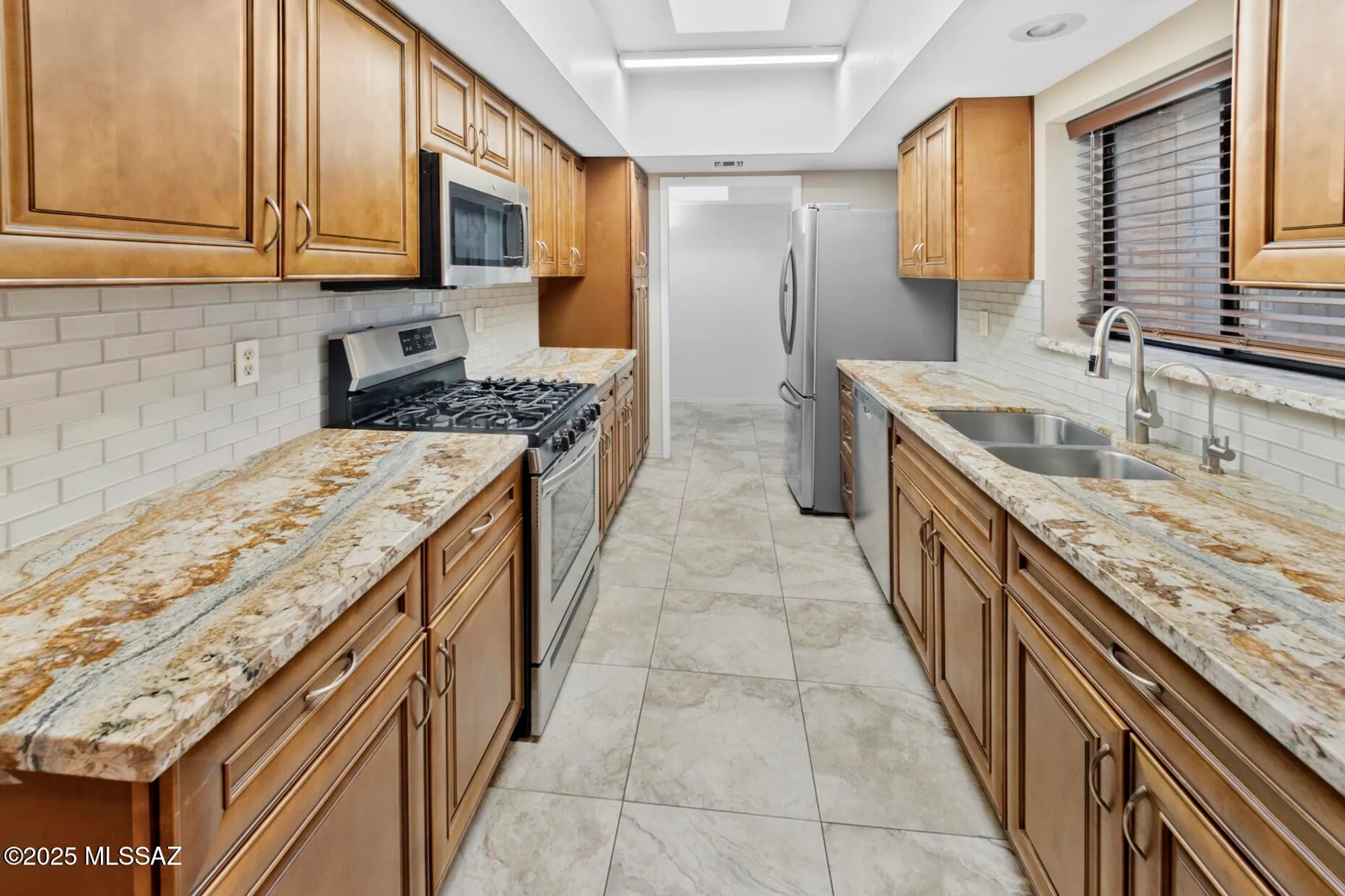 Property Slideshow image 7 of 32 | 1885 w hickory hollow ln, Tucson, AZ, 85704