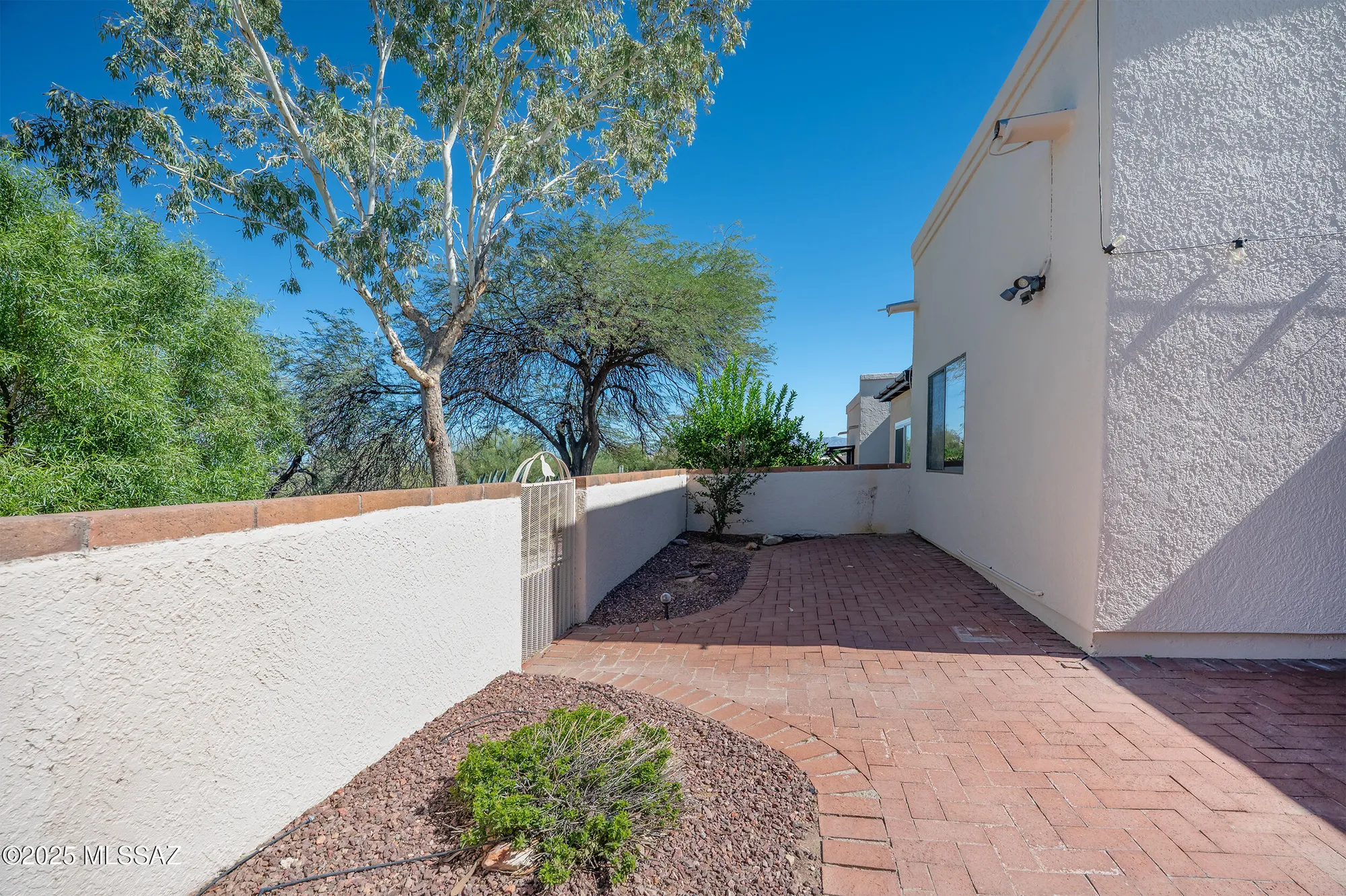 Property Slideshow image 18 of 26 | 840 w calle de emilia, Green Valley, AZ, 85614