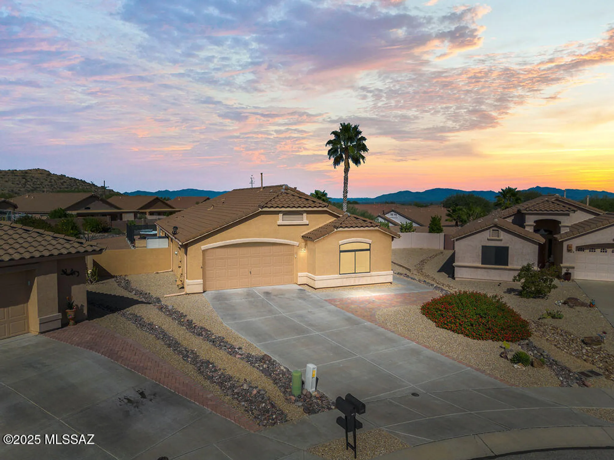 Property Slideshow image 3 of 33 | 1518 n via mazatlan, Green Valley, AZ, 85614