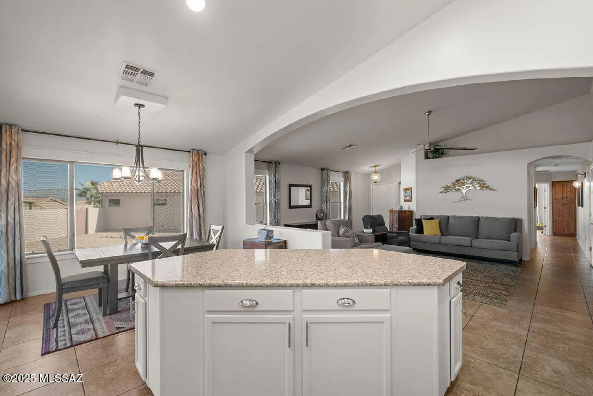 Property Slideshow image 12 of 33 | 1518 n via mazatlan, Green Valley, AZ, 85614