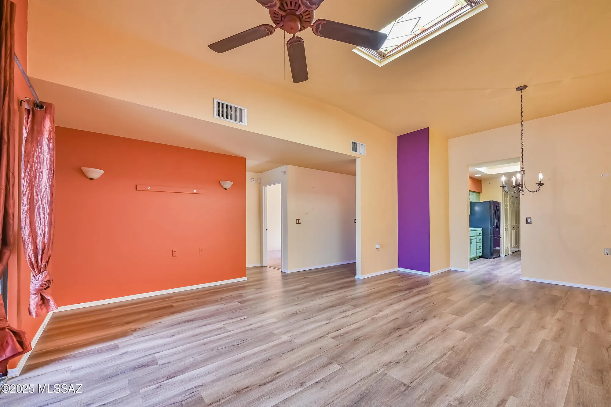 Property Slideshow image 4 of 26 | 840 w calle de emilia, Green Valley, AZ, 85614
