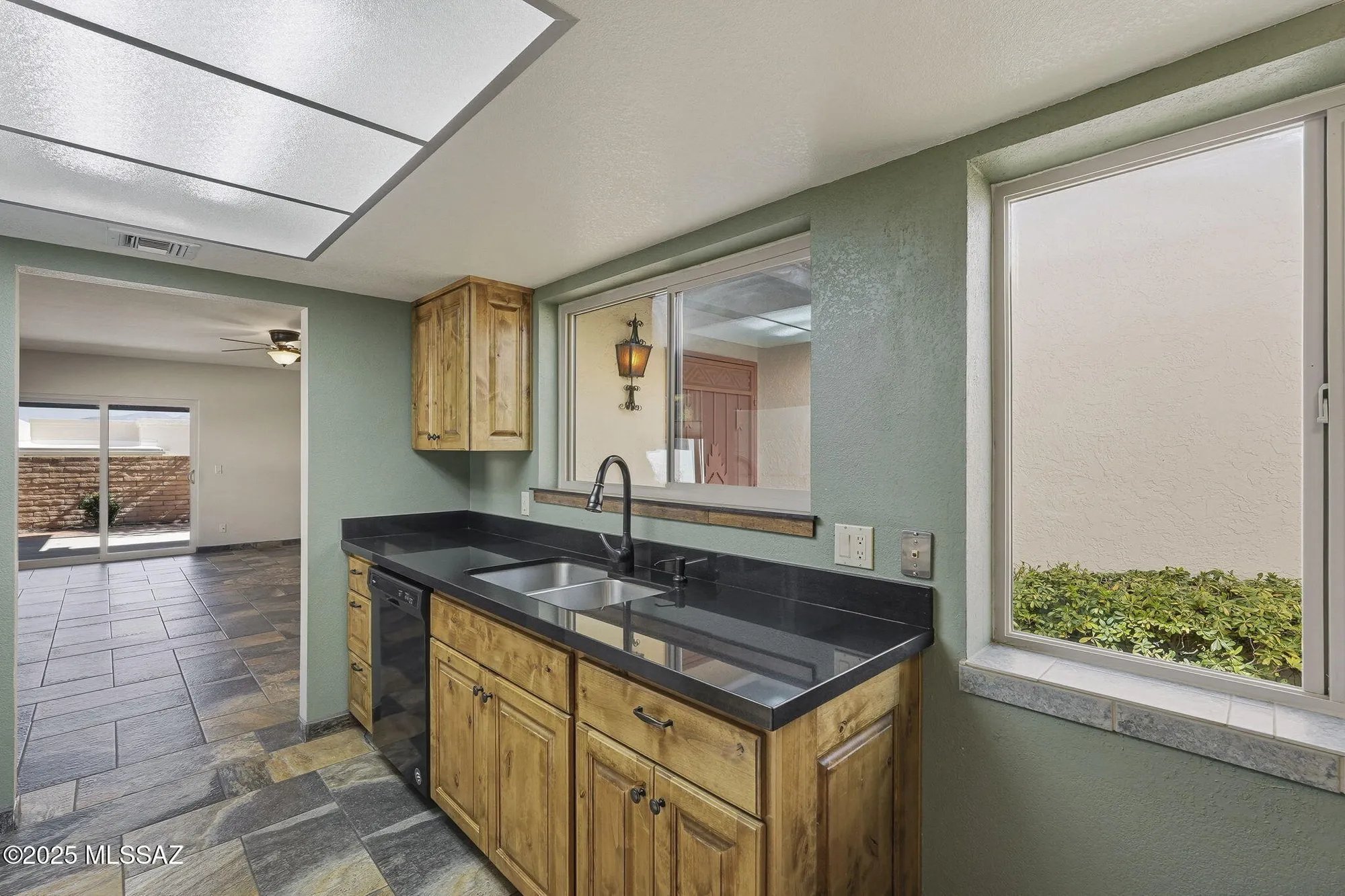 Property Slideshow image 17 of 34 | 375 s placita la paz, Green Valley, AZ, 85614