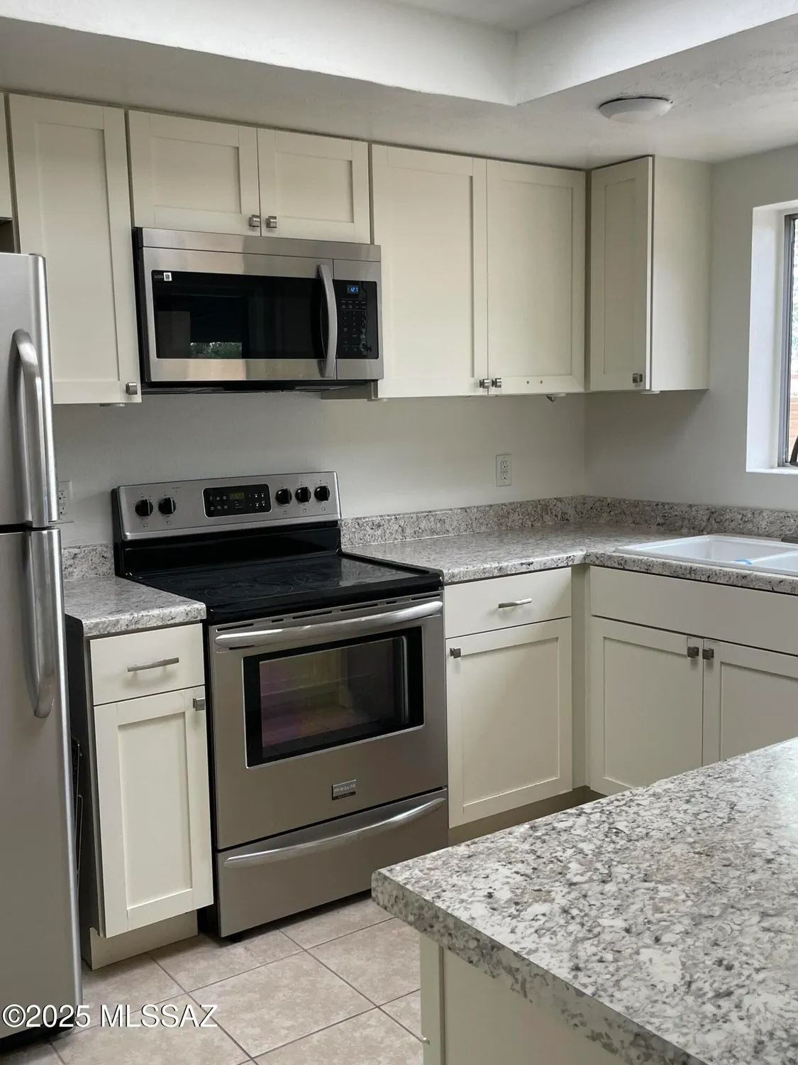 Property Slideshow image 15 of 45 | 903 s las lomas cir, Green Valley, AZ, 85614