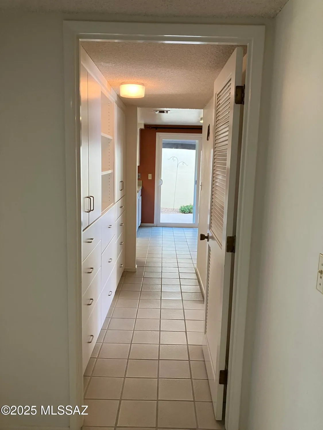 Property Slideshow image 30 of 50 | 2542 w casas dr, Tucson, AZ, 85742