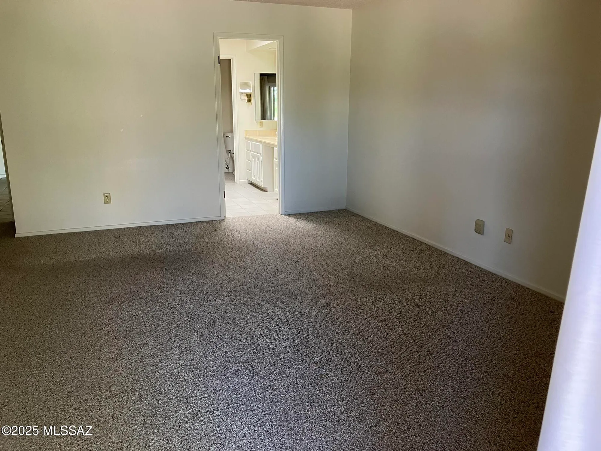 Property Slideshow image 32 of 50 | 2542 w casas dr, Tucson, AZ, 85742