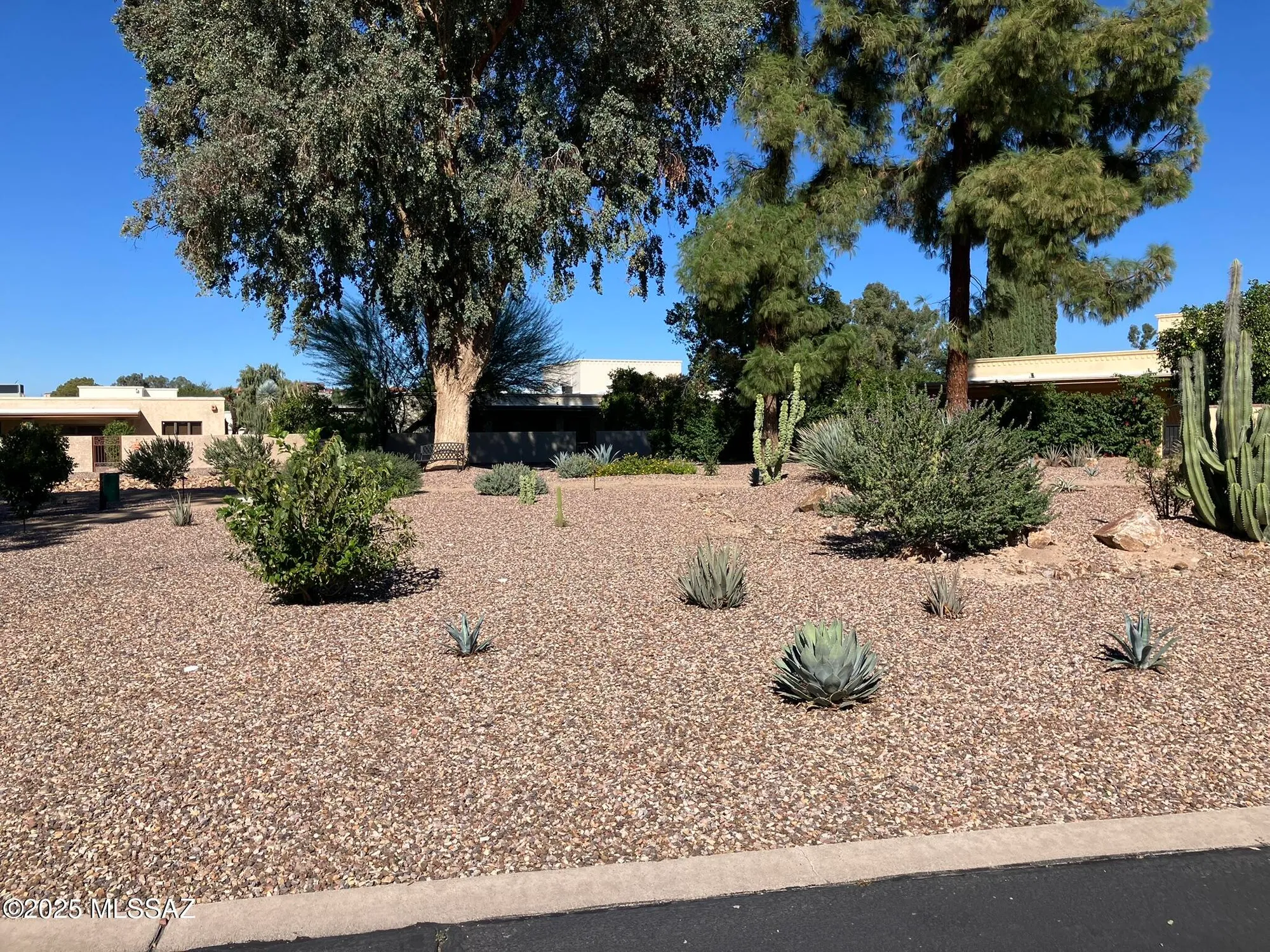 Property Slideshow image 49 of 50 | 2542 w casas dr, Tucson, AZ, 85742