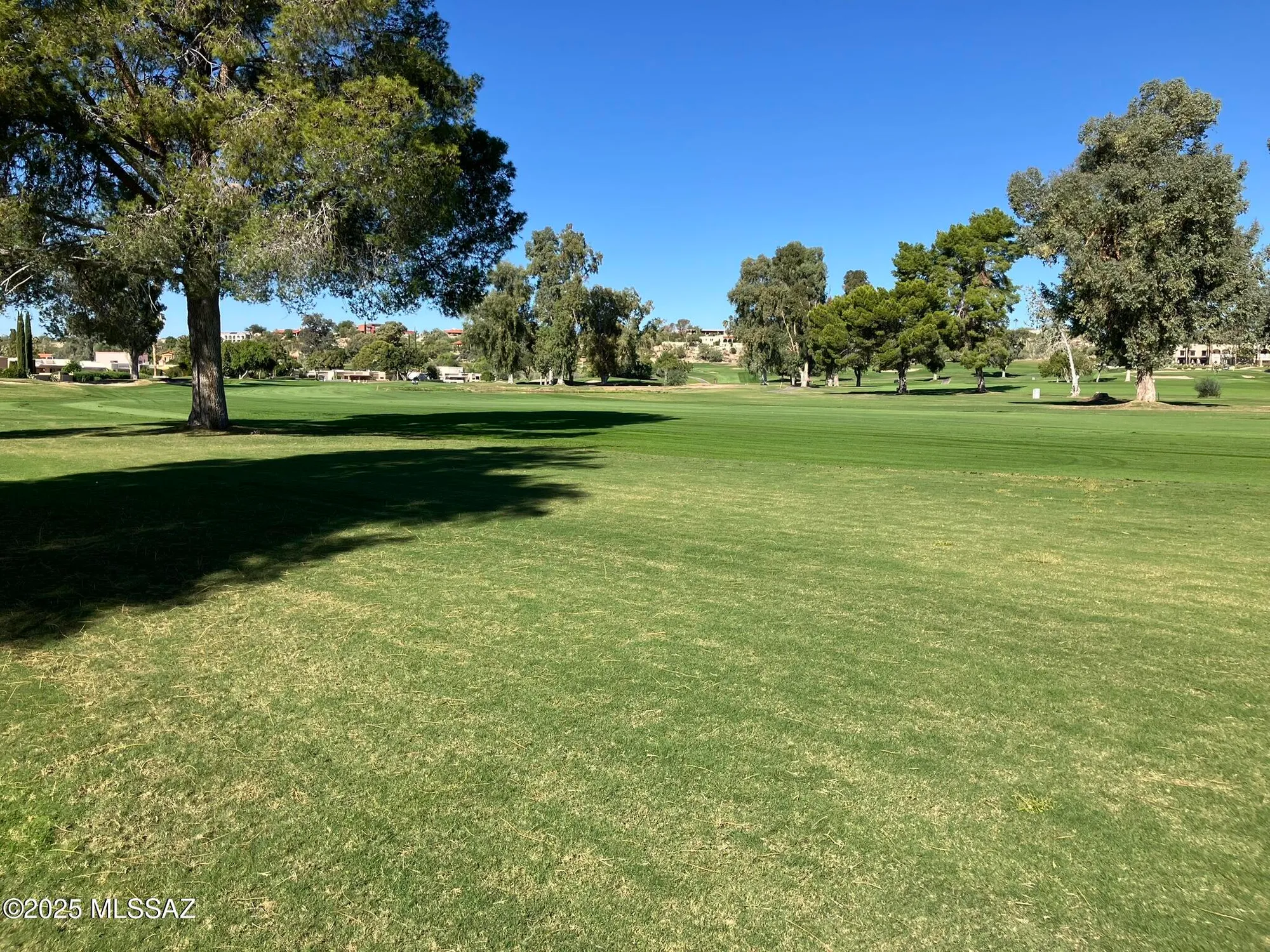 Property Slideshow image 3 of 50 | 2542 w casas dr, Tucson, AZ, 85742