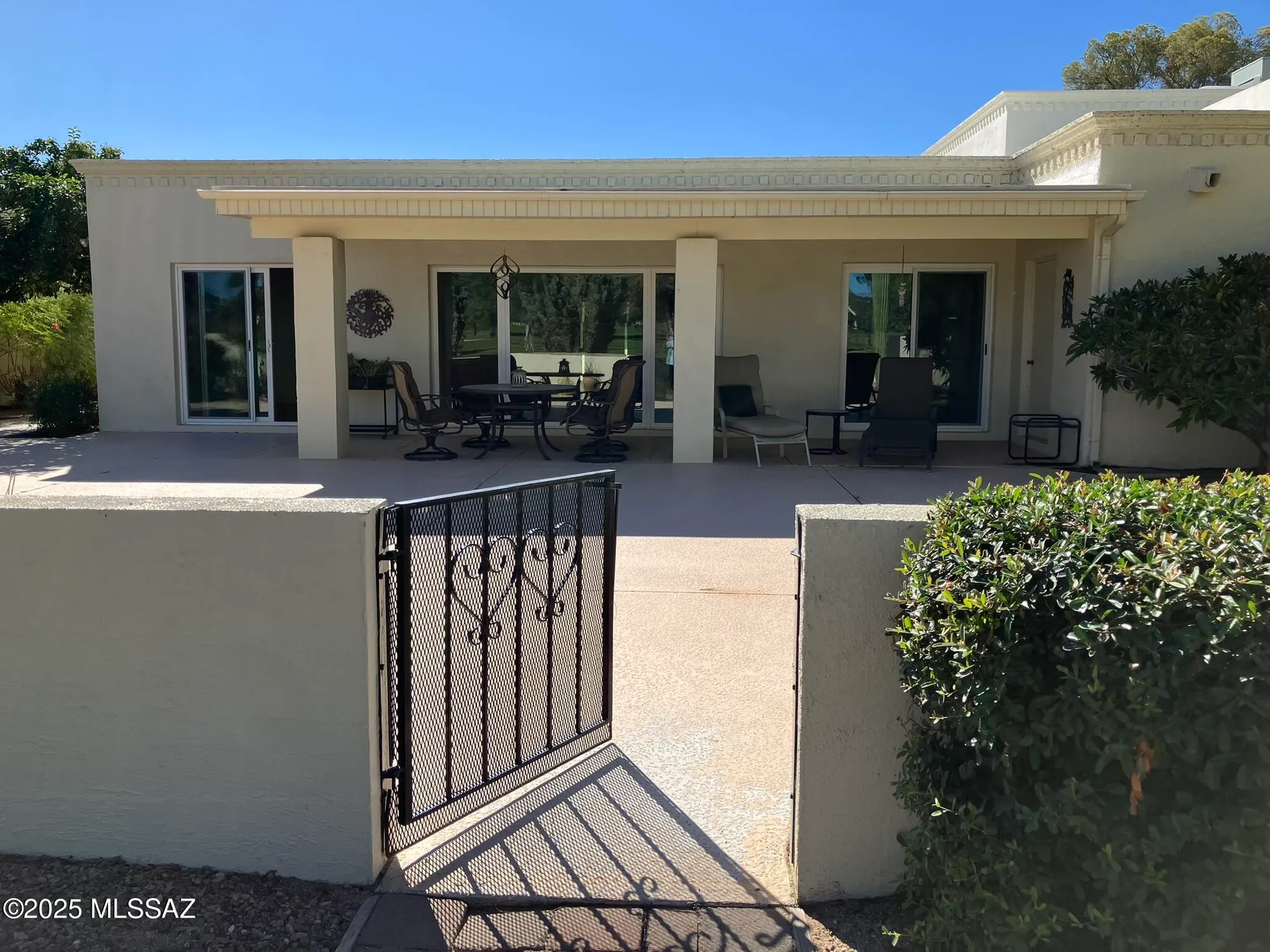 Property Slideshow image 4 of 50 | 2542 w casas dr, Tucson, AZ, 85742
