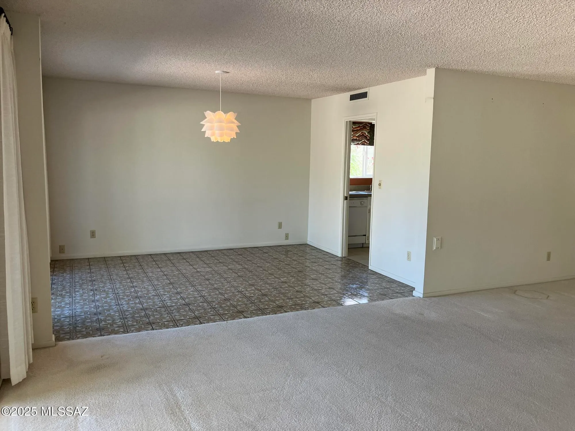 Property Slideshow image 23 of 50 | 2542 w casas dr, Tucson, AZ, 85742