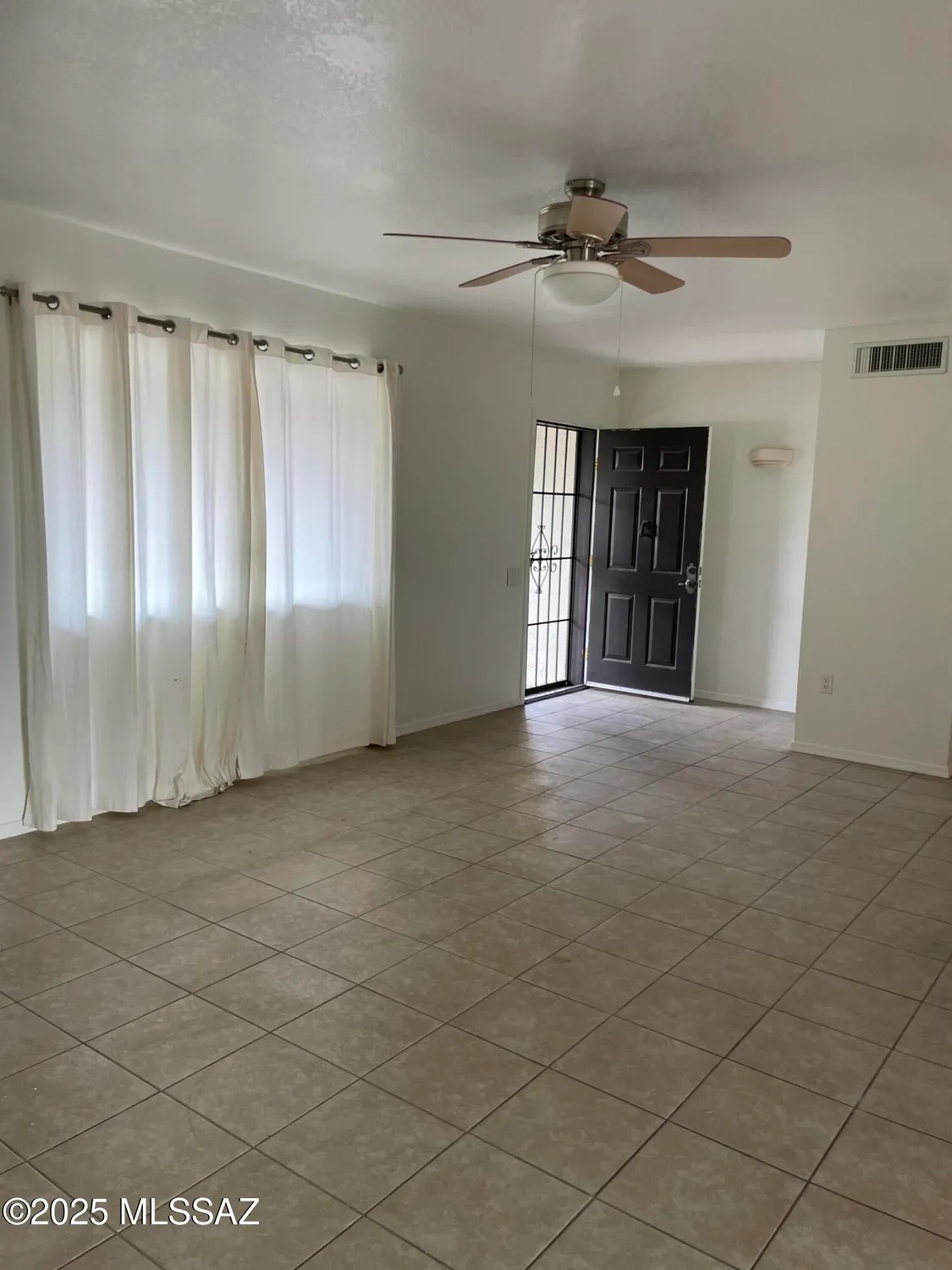 Property Slideshow image 18 of 45 | 903 s las lomas cir, Green Valley, AZ, 85614