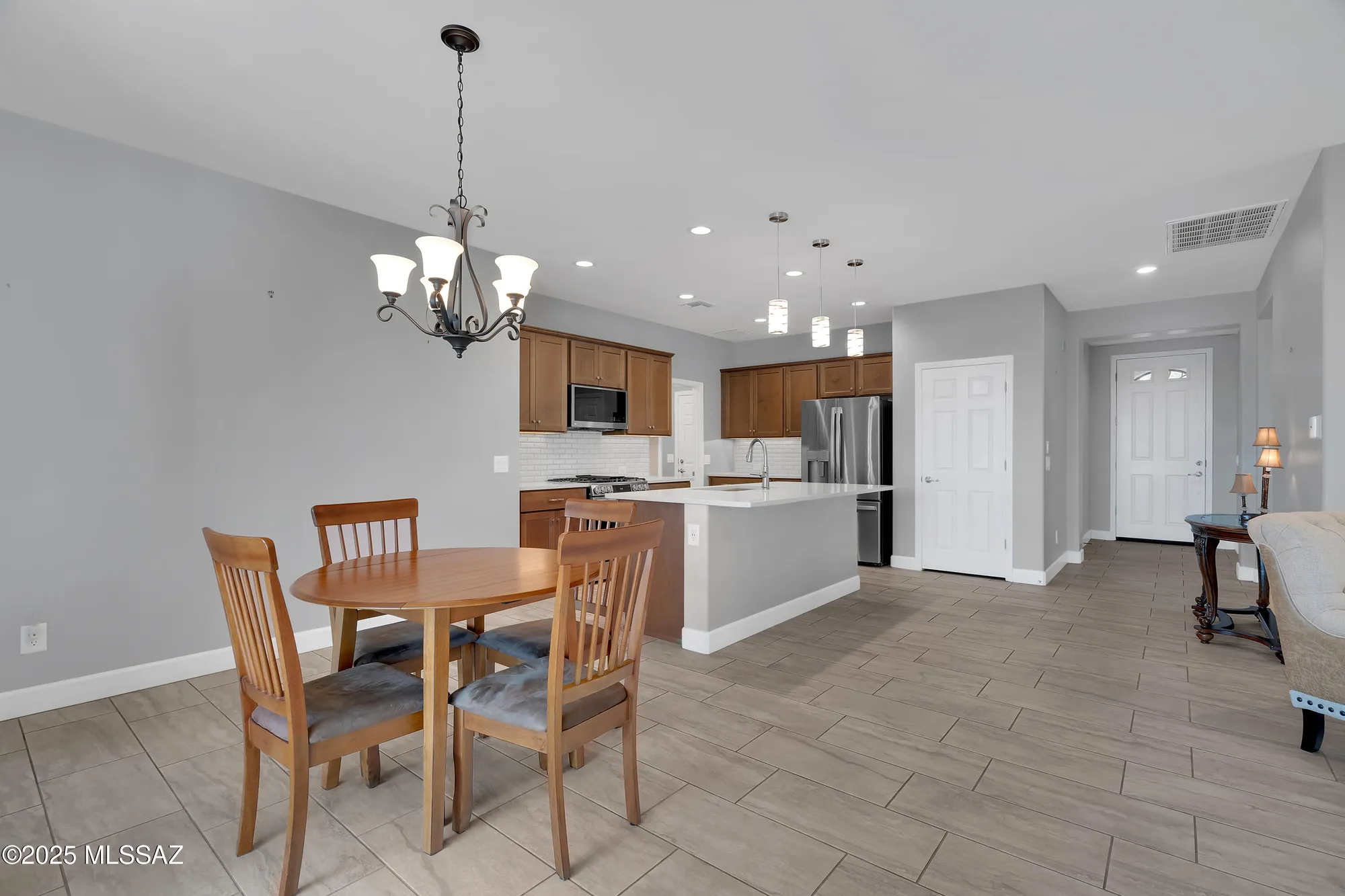 Property Slideshow image 11 of 36 | 1496 e blue granite dr, Green Valley, AZ, 85614