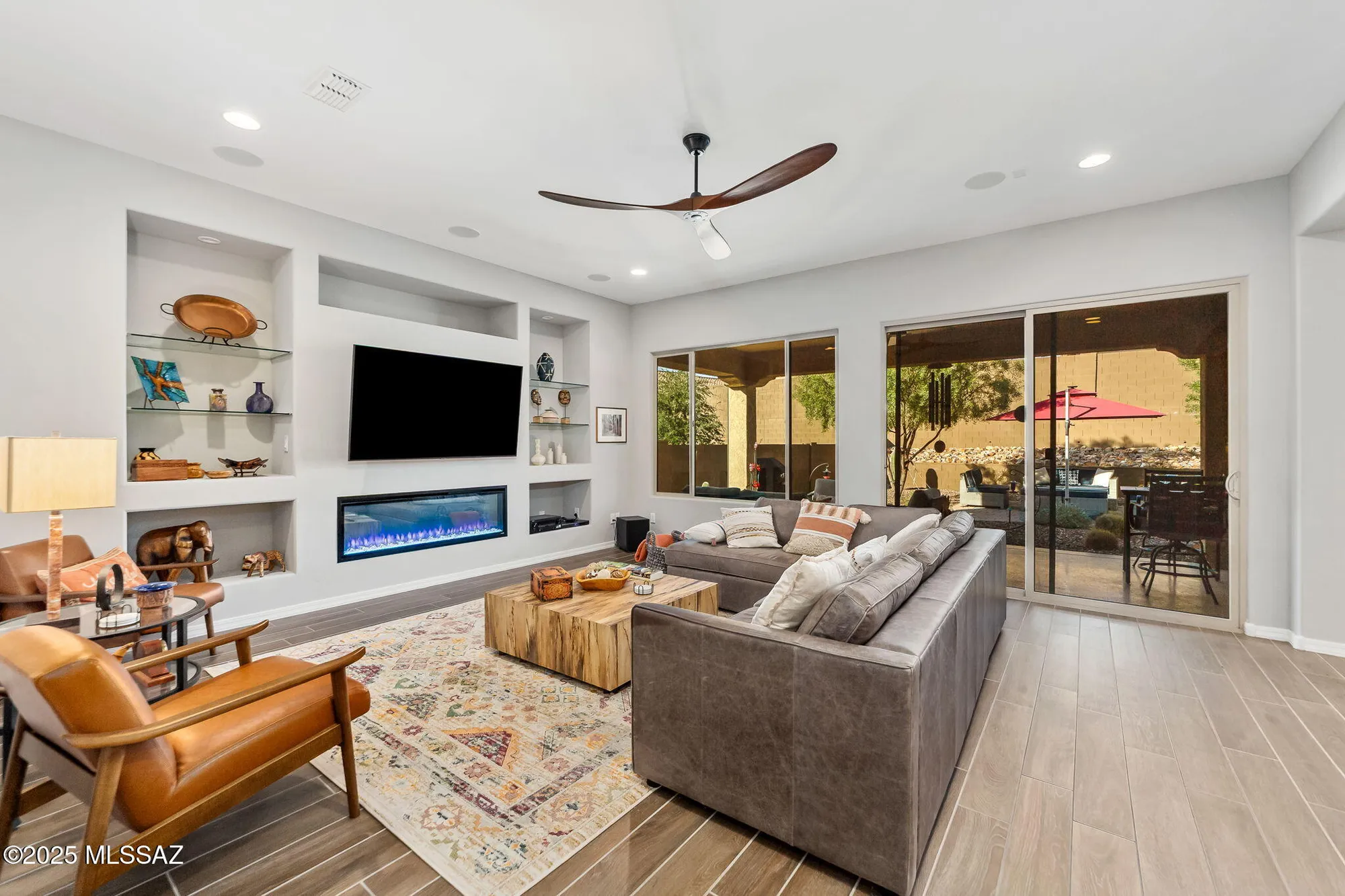 Property Slideshow image 6 of 49 | 6816 w komo point trl, Marana, AZ, 85658