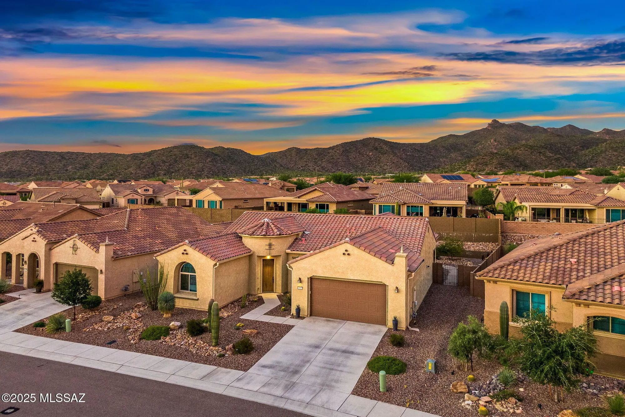 Property Slideshow image 39 of 49 | 6816 w komo point trl, Marana, AZ, 85658