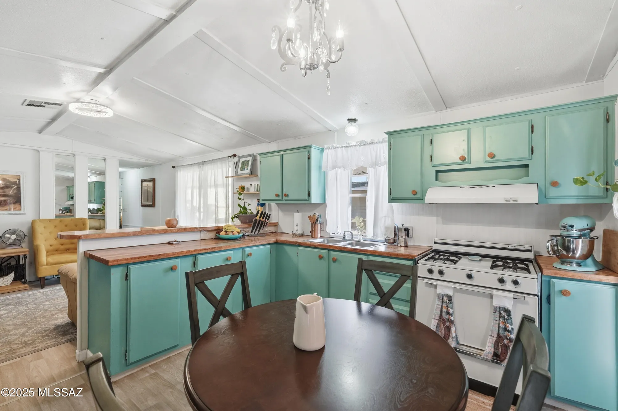 Property Slideshow image 4 of 9 | 1832 n pacana way, Green Valley, AZ, 85614