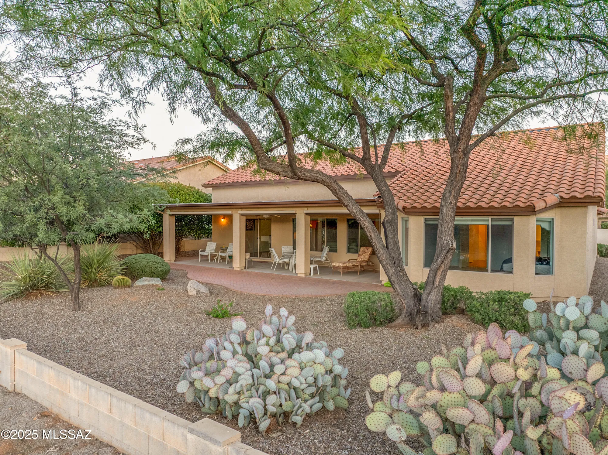Property Slideshow image 33 of 37 | 39544 s winding trl, Tucson, AZ, 85739