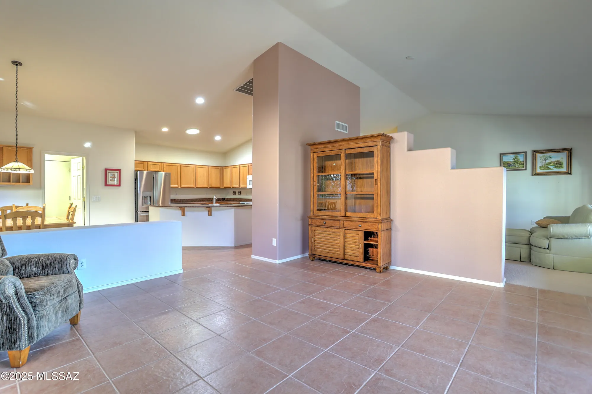 Property Slideshow image 15 of 37 | 39544 s winding trl, Tucson, AZ, 85739