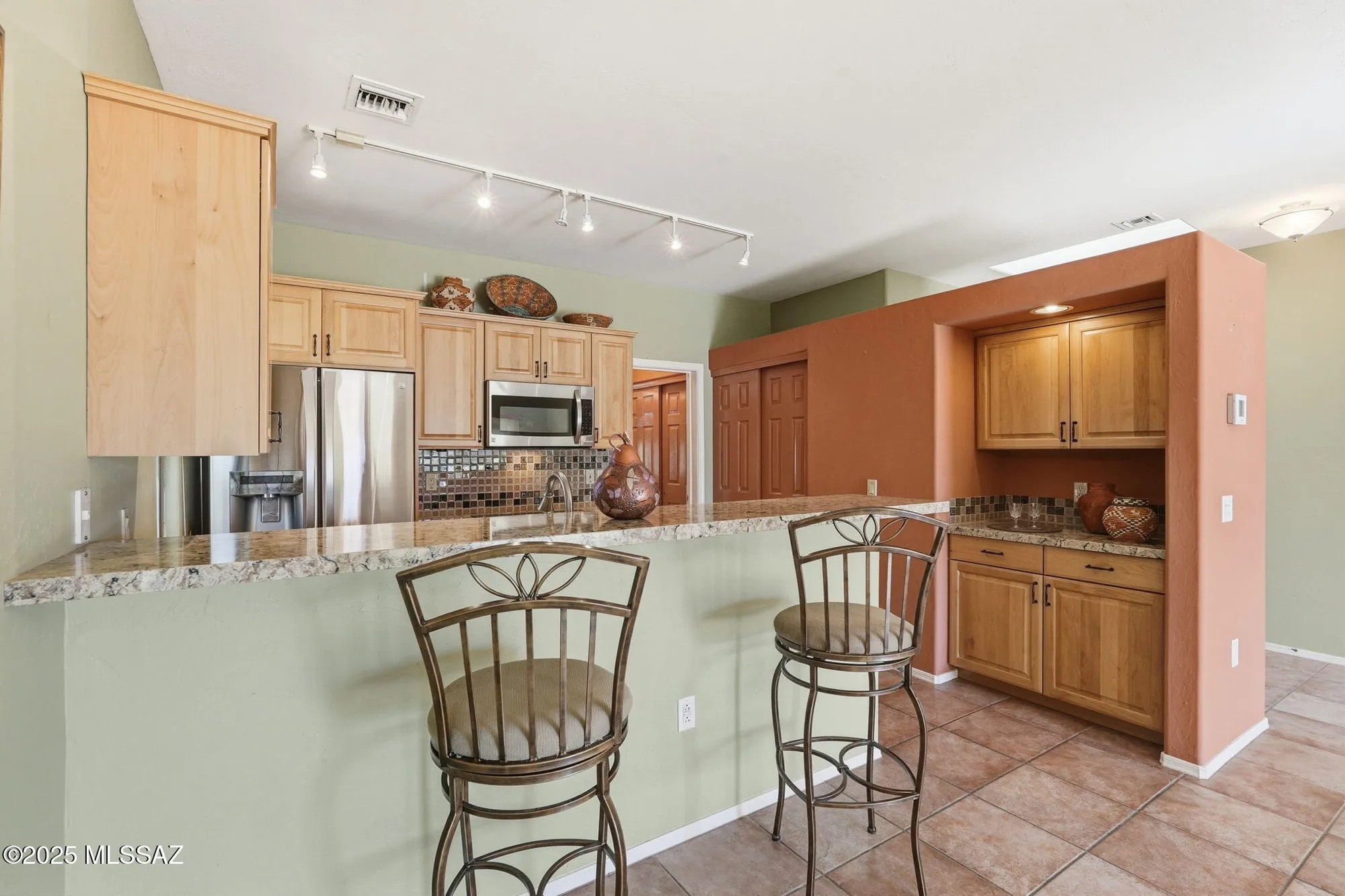 Property Slideshow image 5 of 32 | 3749 s camino del golfista, Green Valley, AZ, 85614