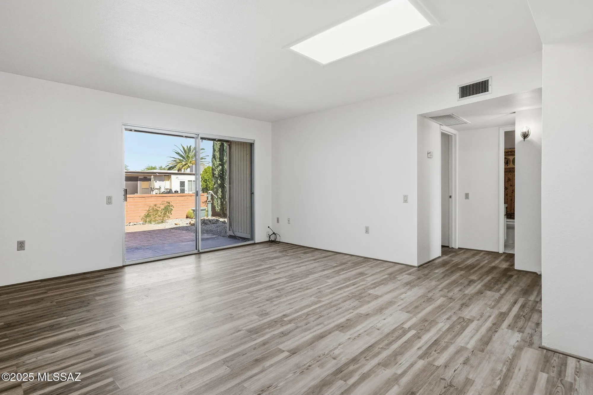 Property Slideshow image 3 of 16 | 1373 s desert meadows cir, Green Valley, AZ, 85614