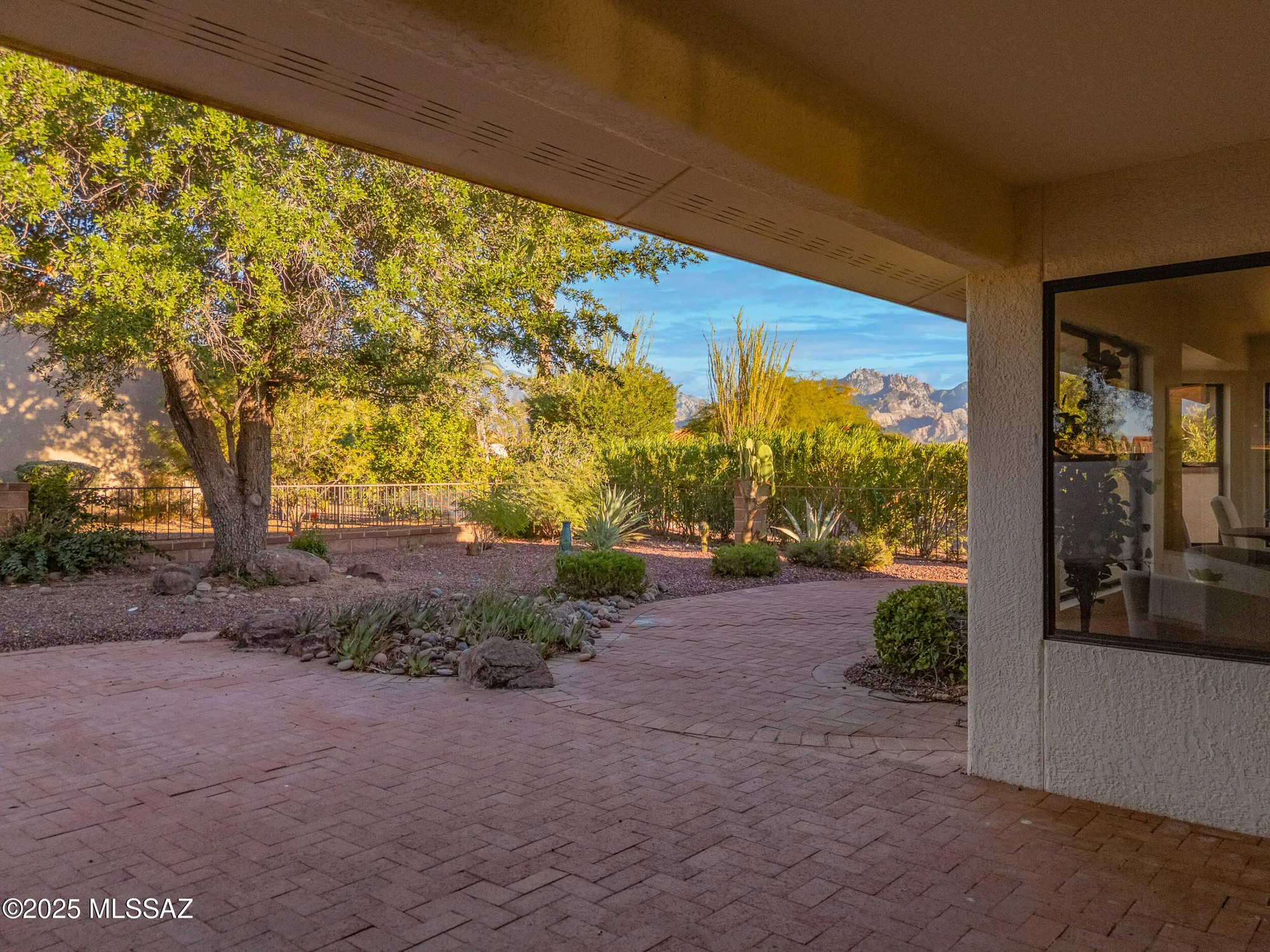 Property Slideshow image 36 of 42 | 14660 n flagstone dr, Oro Valley, AZ, 85755
