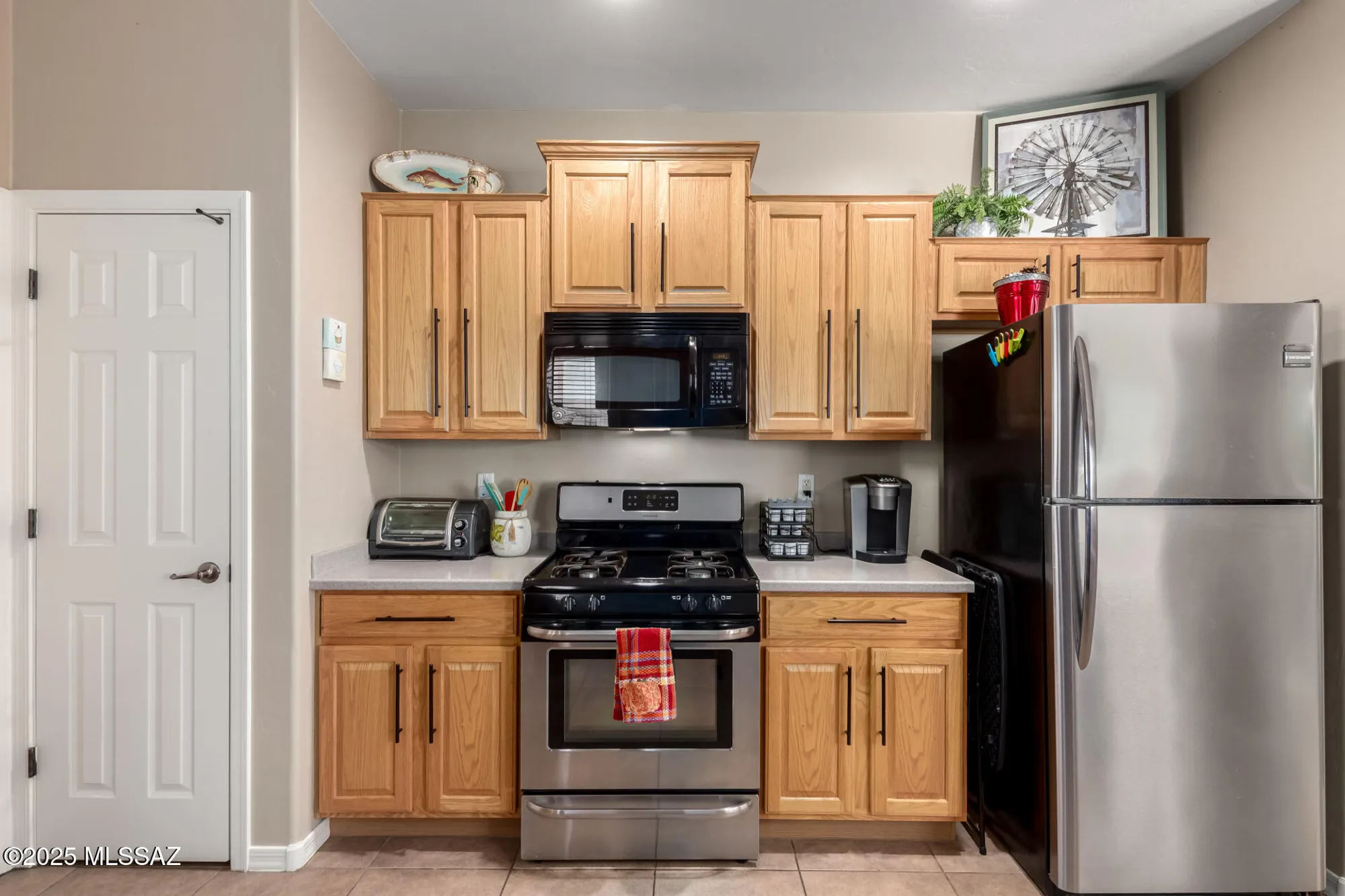 Property Slideshow image 9 of 33 | 467 w calle moncayo, Sahuarita, AZ, 85629