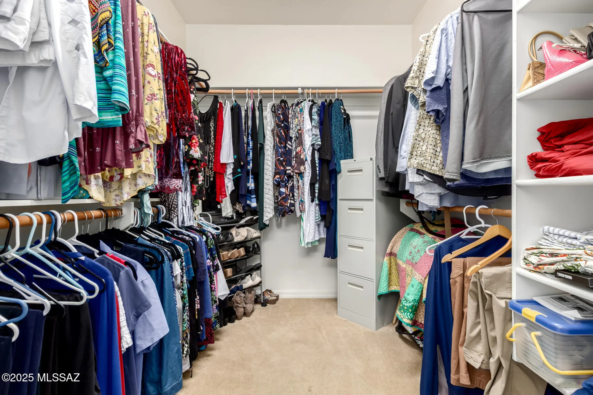 Property Slideshow image 16 of 33 | 467 w calle moncayo, Sahuarita, AZ, 85629