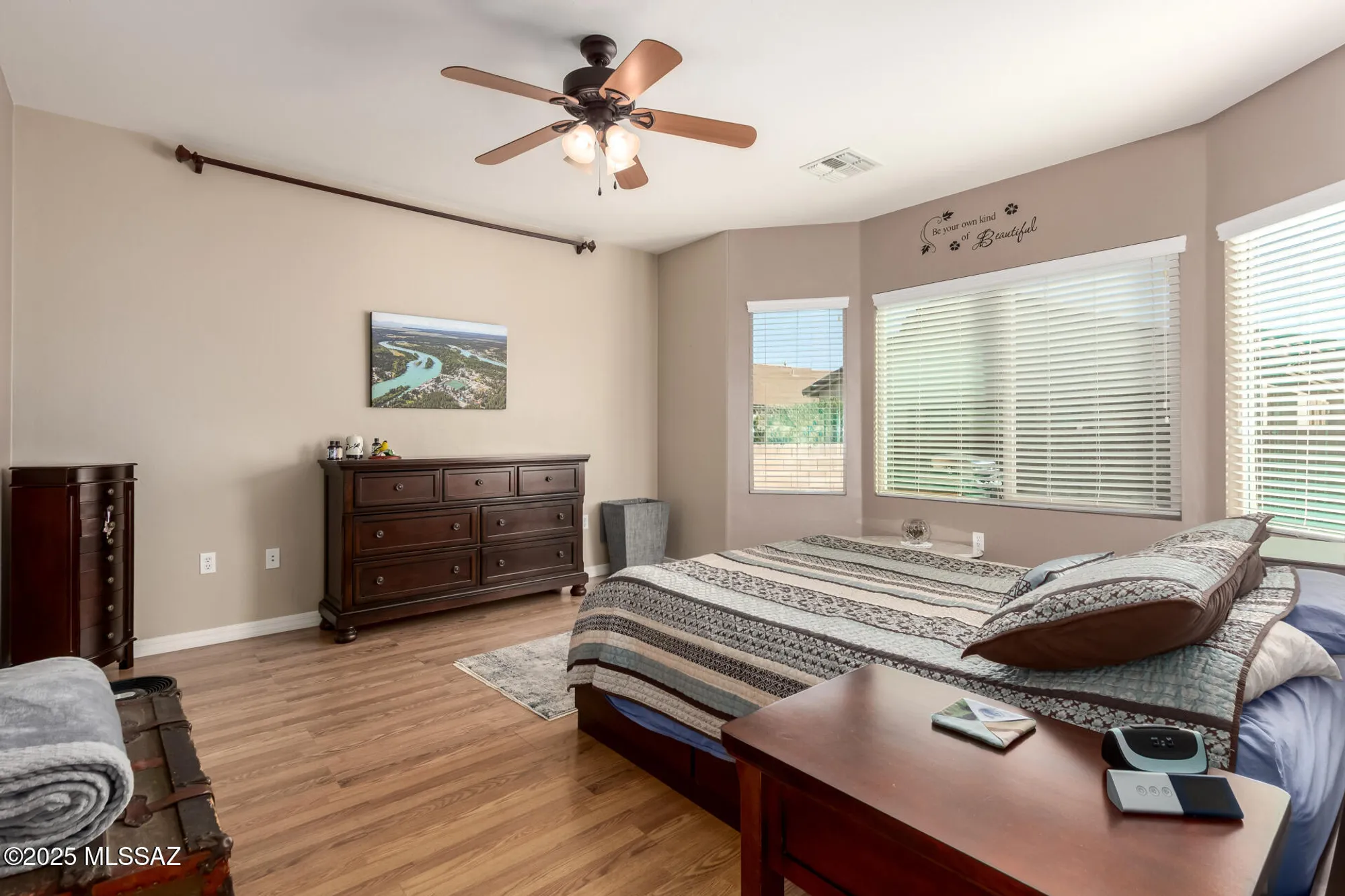 Property Slideshow image 12 of 33 | 467 w calle moncayo, Sahuarita, AZ, 85629