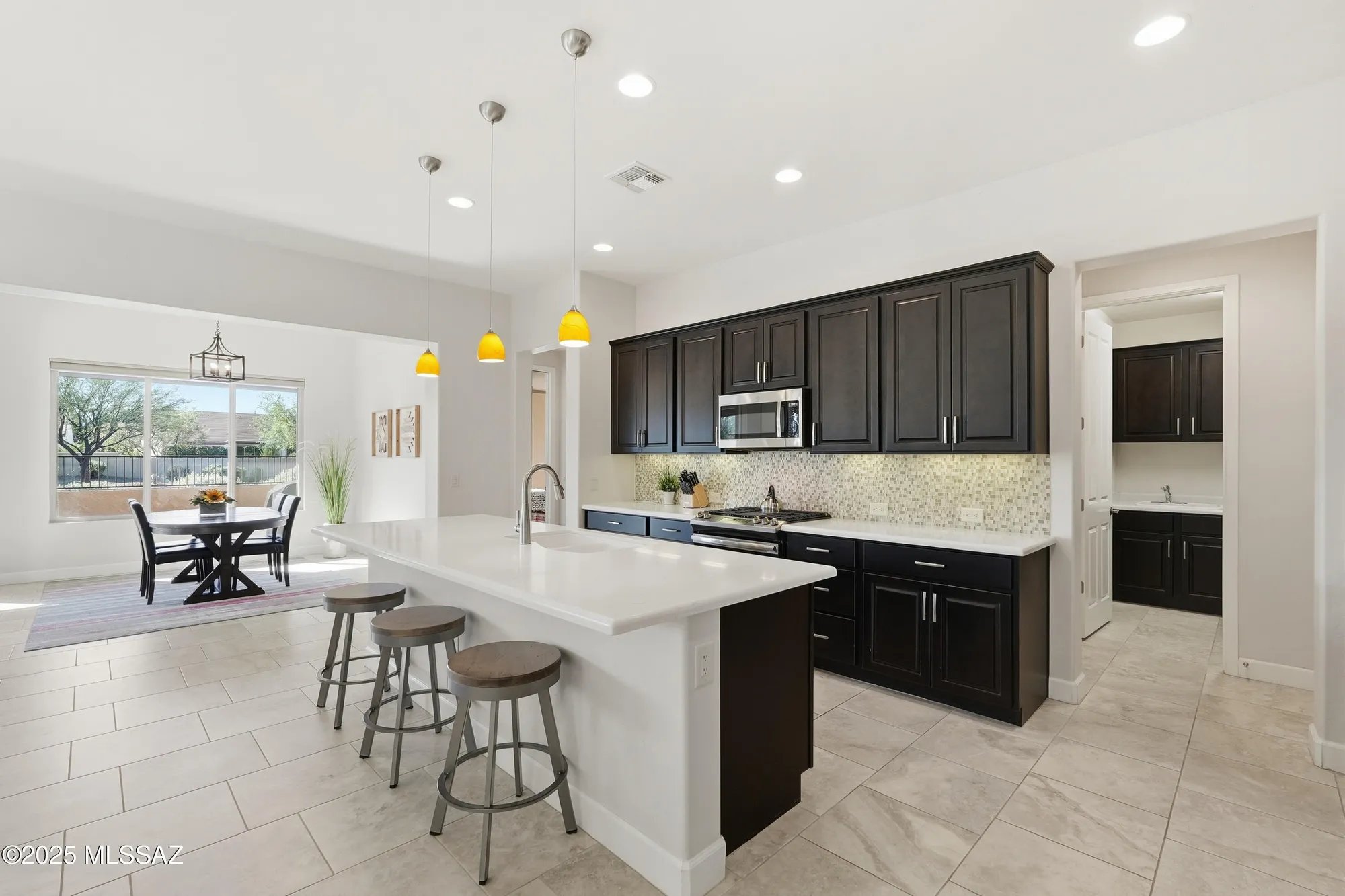 Property Slideshow image 10 of 35 | 61295 e flint dr, Oracle, AZ, 85623