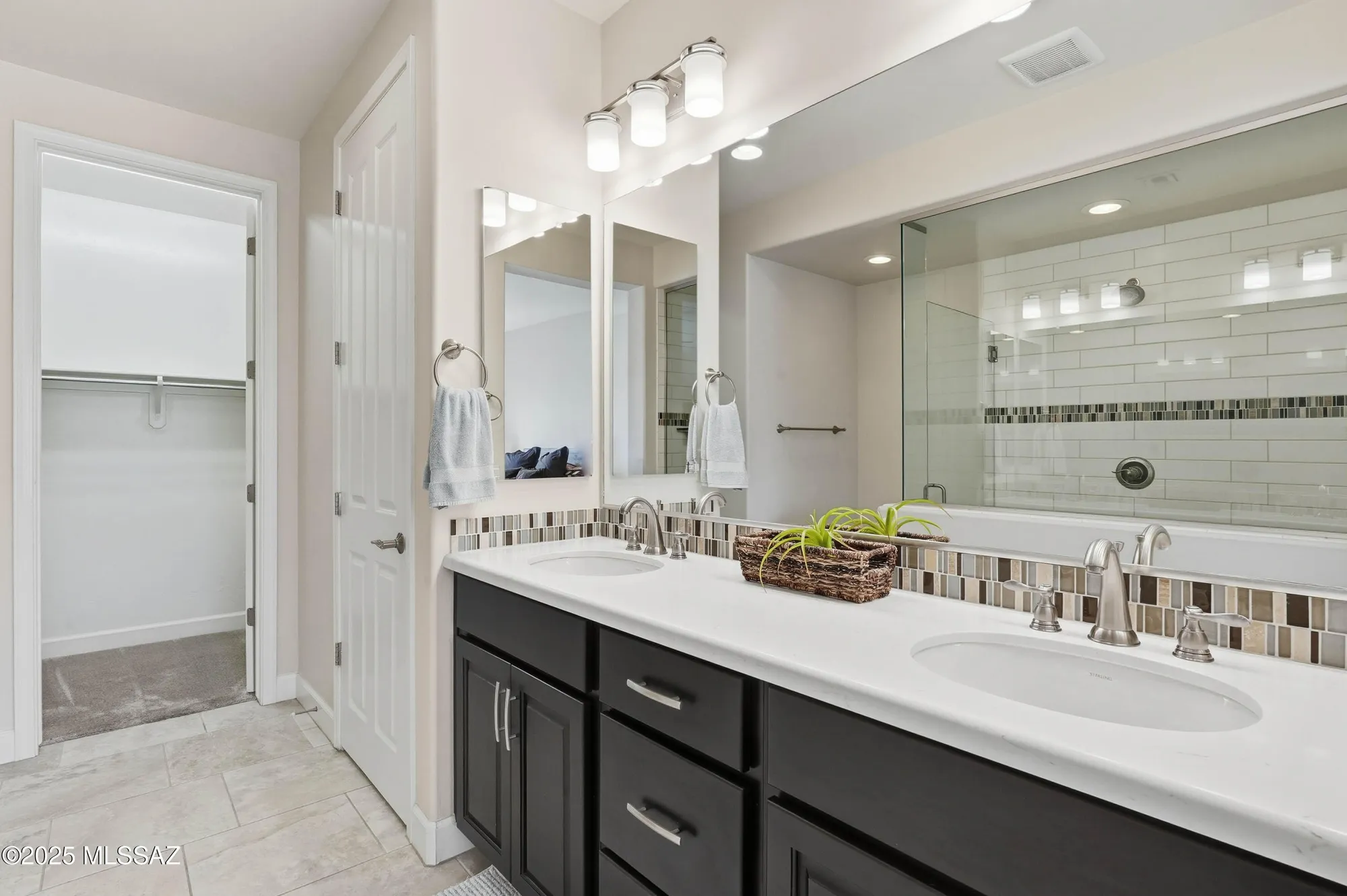 Property Slideshow image 22 of 35 | 61295 e flint dr, Oracle, AZ, 85623