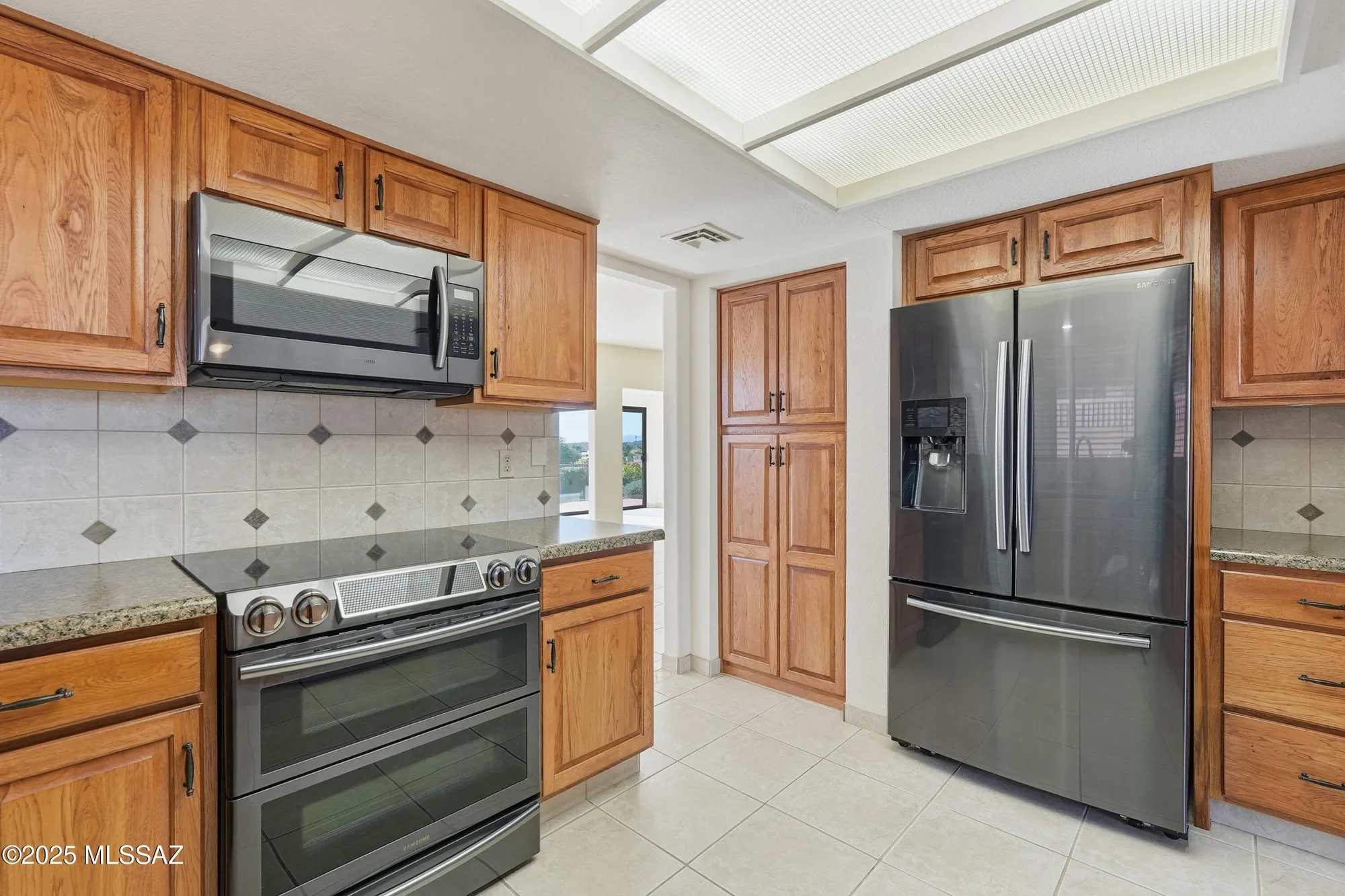 Property Slideshow image 15 of 37 | 751 w desert trl, Green Valley, AZ, 85622