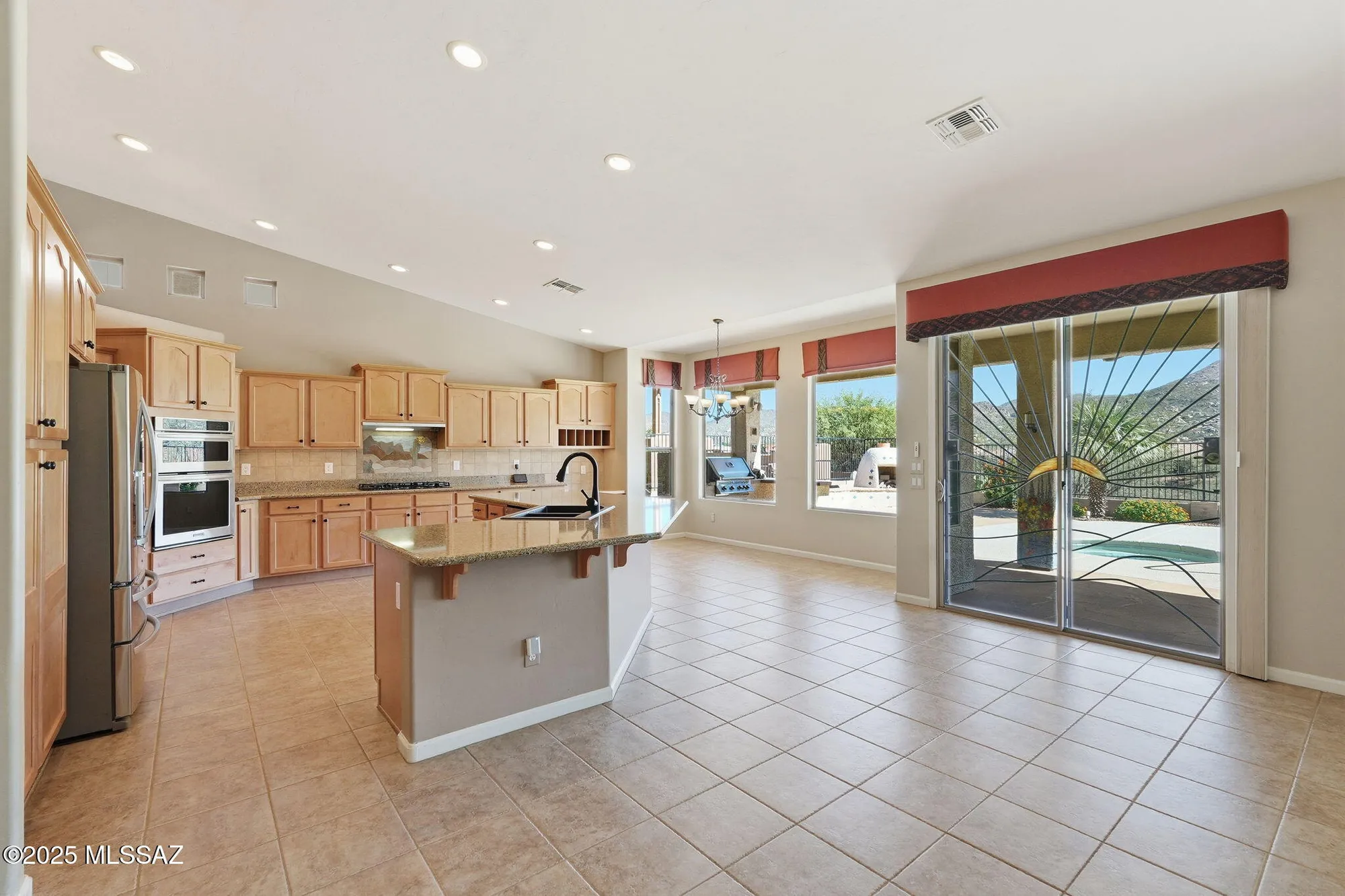 Property Slideshow image 17 of 47 | 37441 s desert sun dr, Saddlebrooke, AZ, 85739