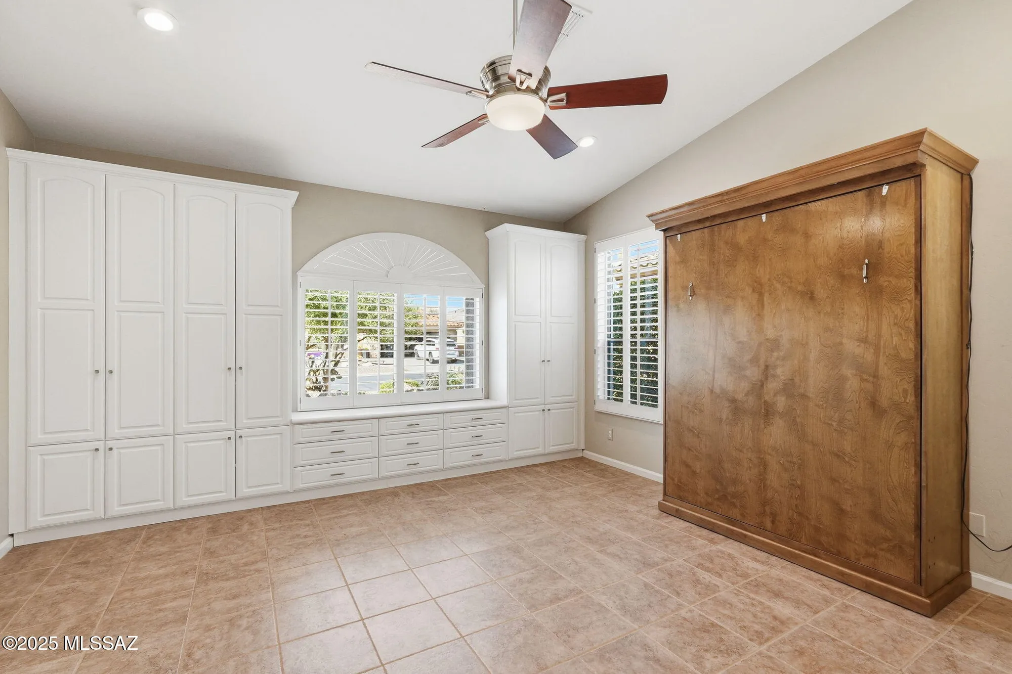 Property Slideshow image 15 of 47 | 37441 s desert sun dr, Saddlebrooke, AZ, 85739
