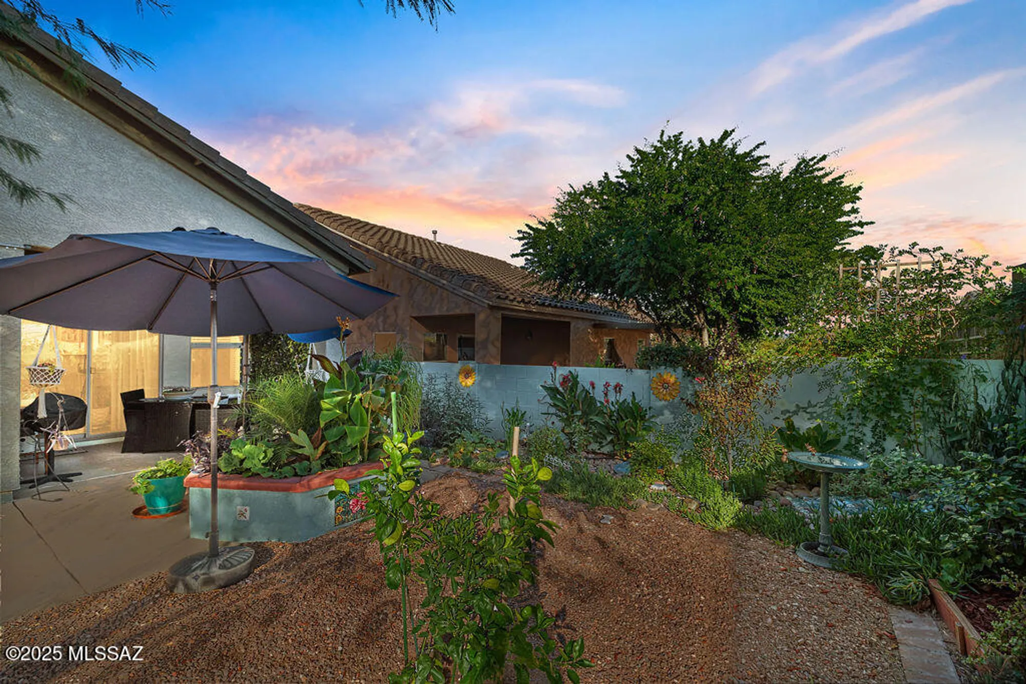 Property Slideshow image 31 of 47 | 1303 w calle luis maria, Sahuarita, AZ, 85629