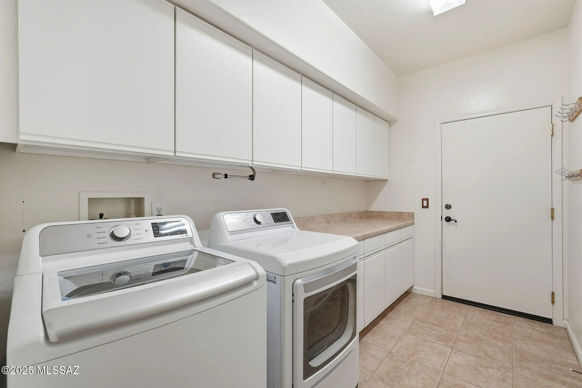 Property Slideshow image 37 of 47 | 37441 s desert sun dr, Saddlebrooke, AZ, 85739